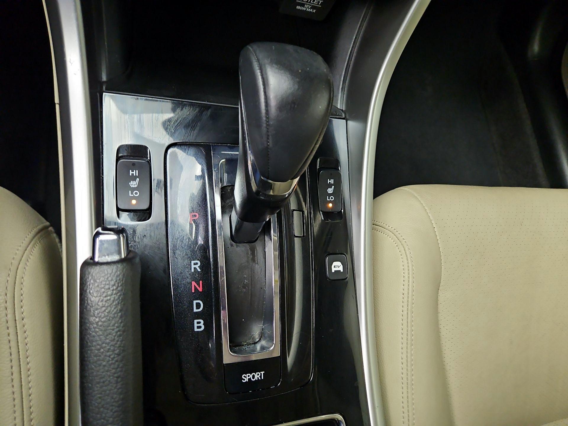 Thumbnail: 2017 Honda Accord - 18