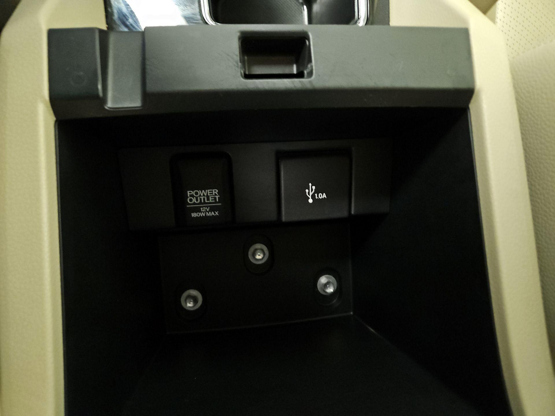 Thumbnail: 2017 Honda Accord - 19