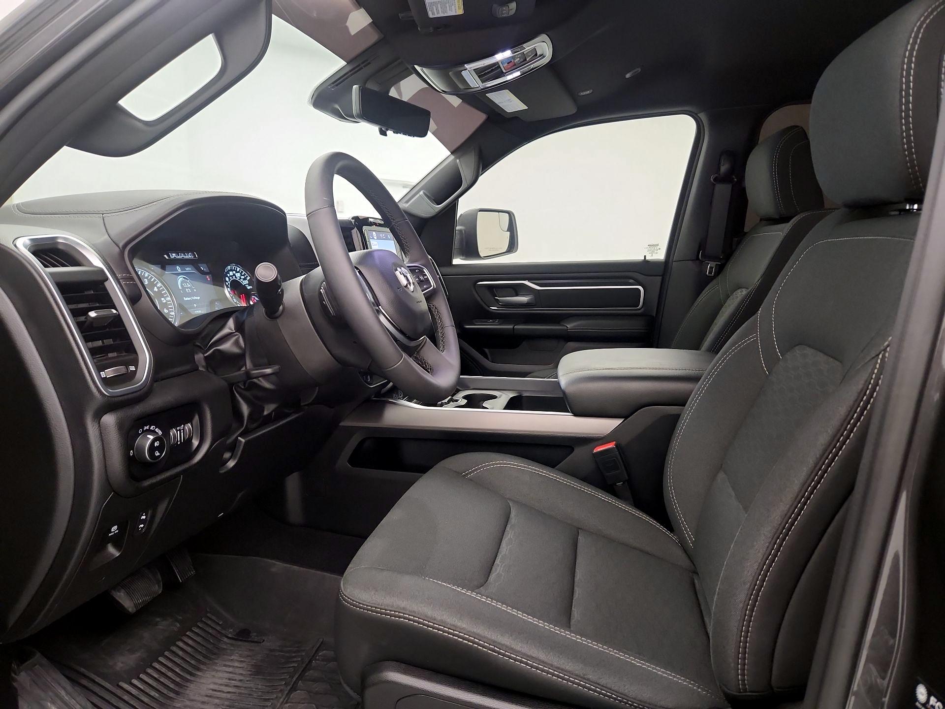 Thumbnail: 2025 RAM 1500 - 11