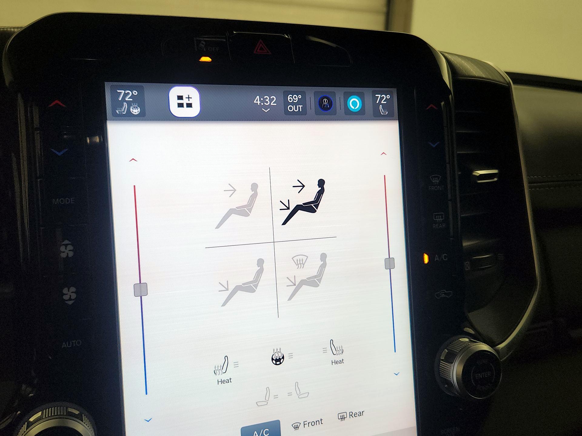 Thumbnail: 2025 RAM 1500 - 17