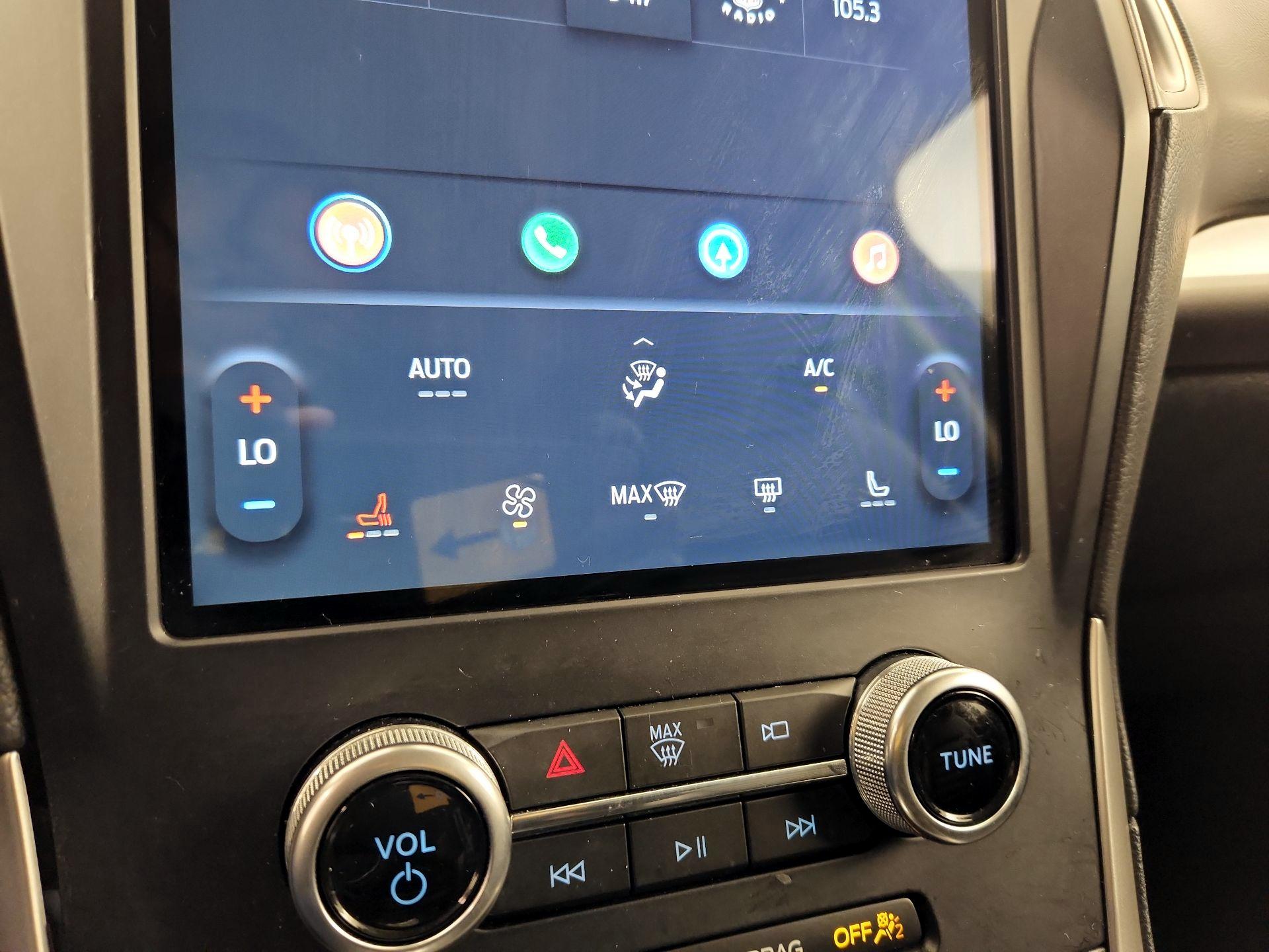 Thumbnail: 2023 Ford Edge - 17