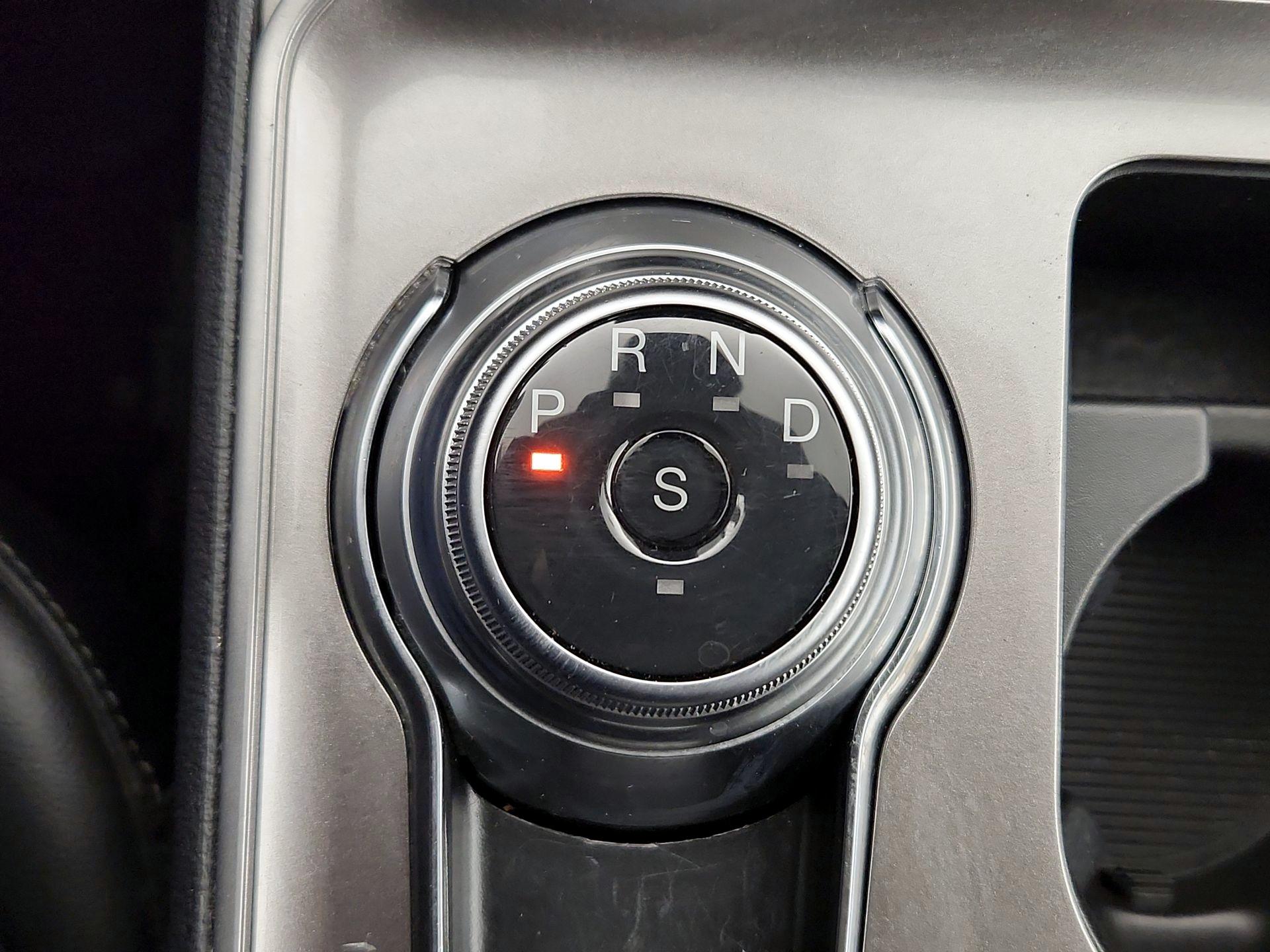 Thumbnail: 2023 Ford Edge - 18