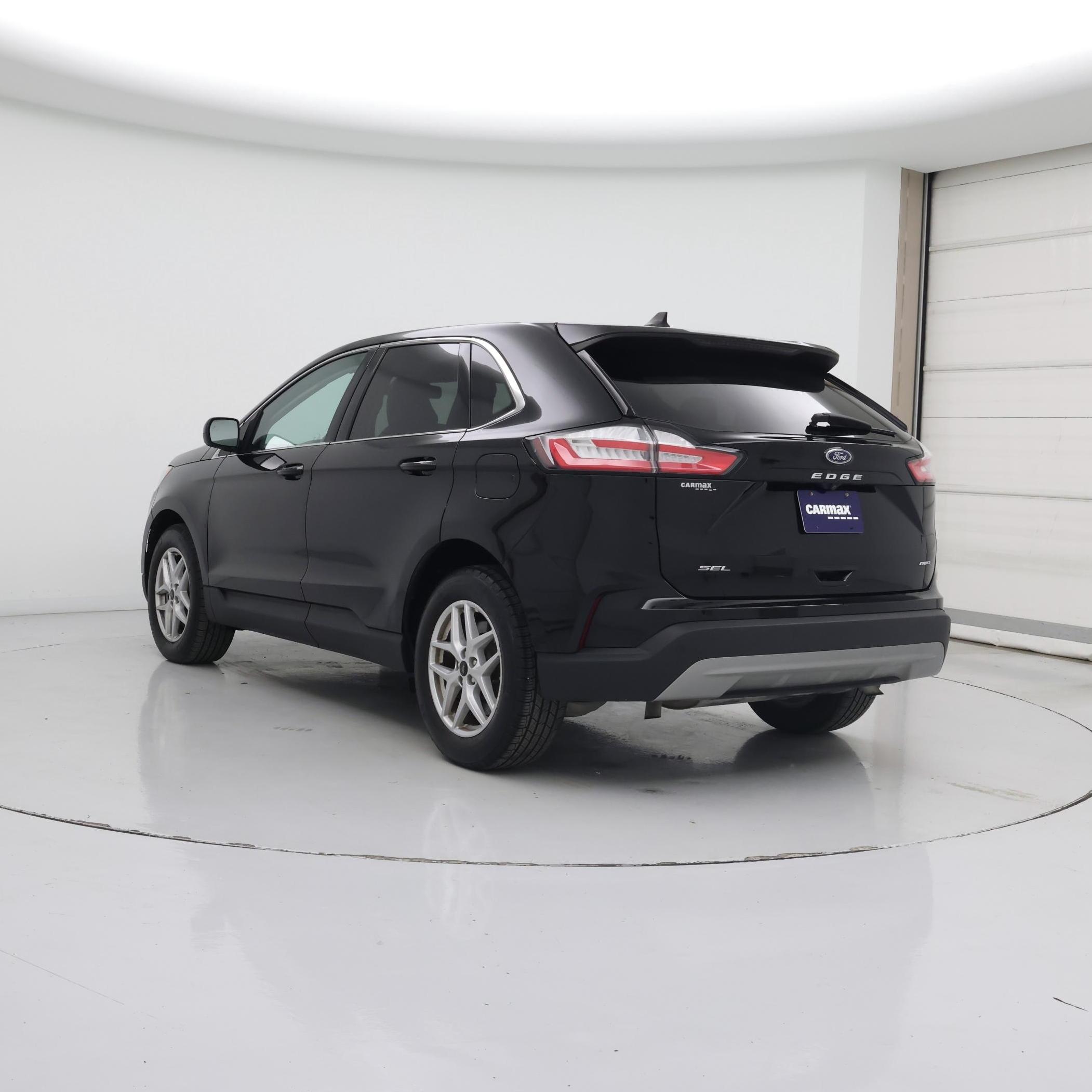 Thumbnail: 2023 Ford Edge - 2