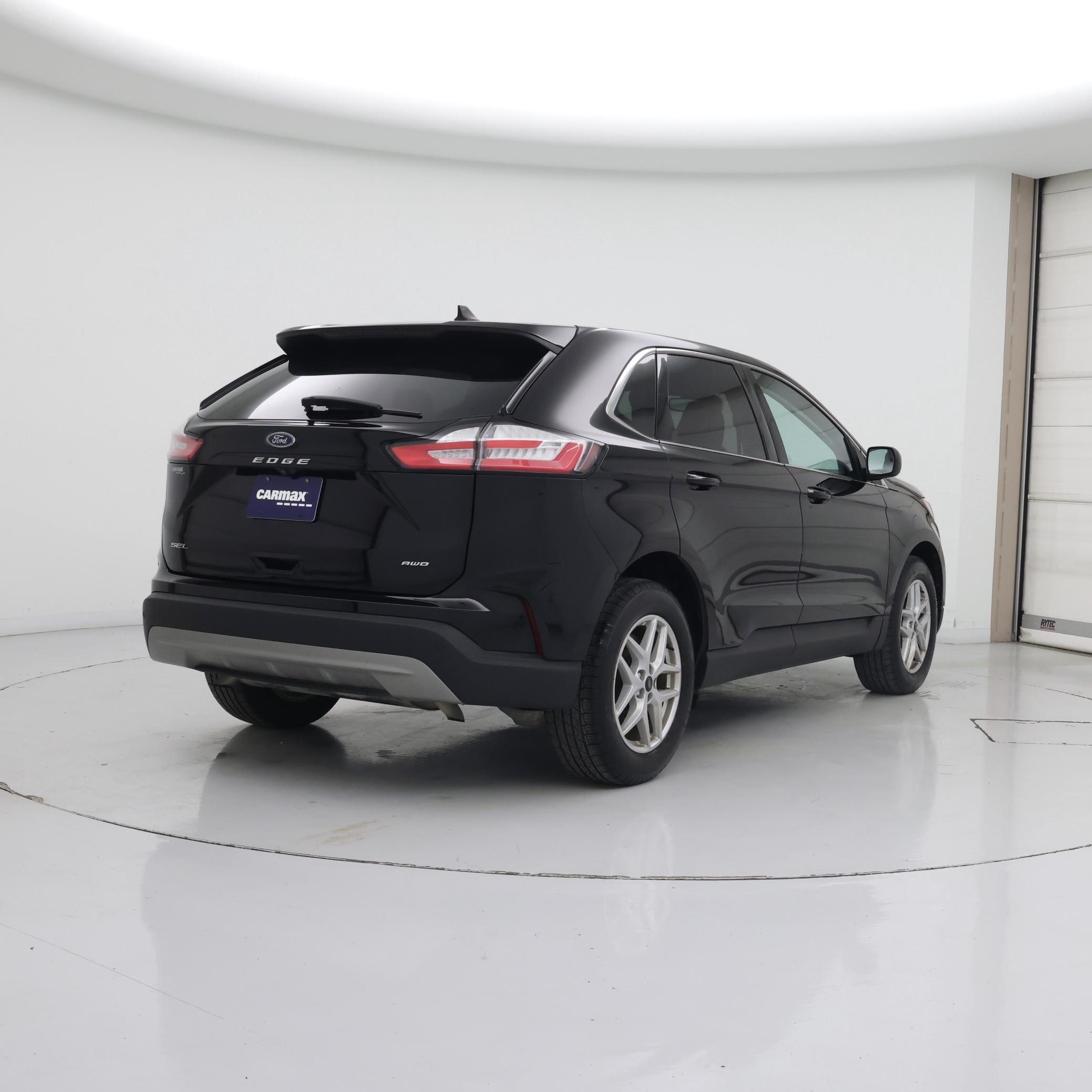 Thumbnail: 2023 Ford Edge - 8