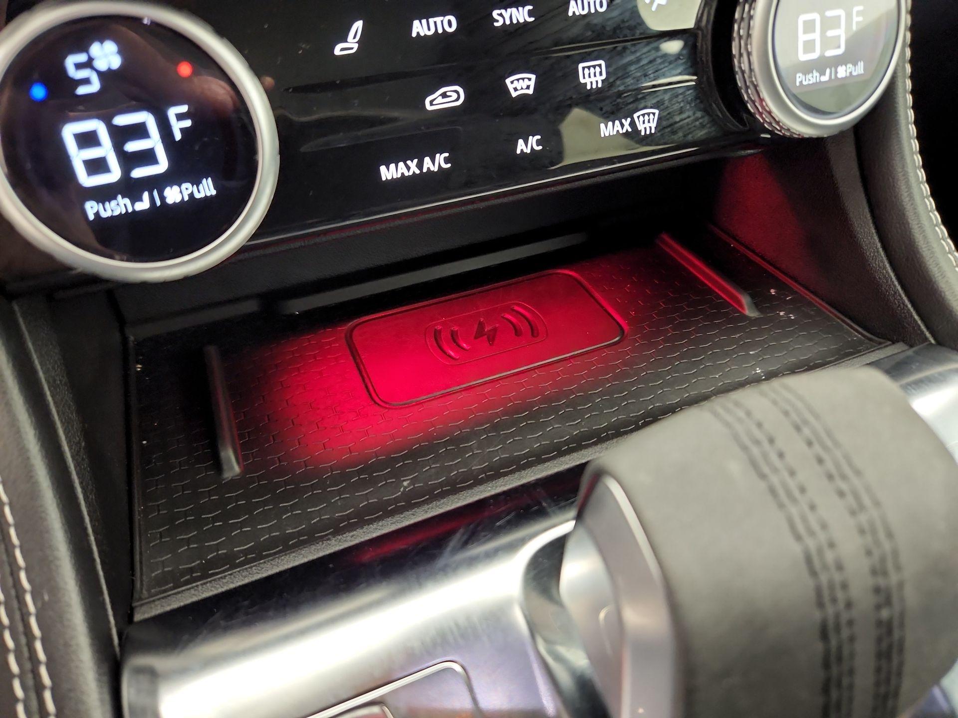 Thumbnail: 2024 Jaguar F-Pace - 19