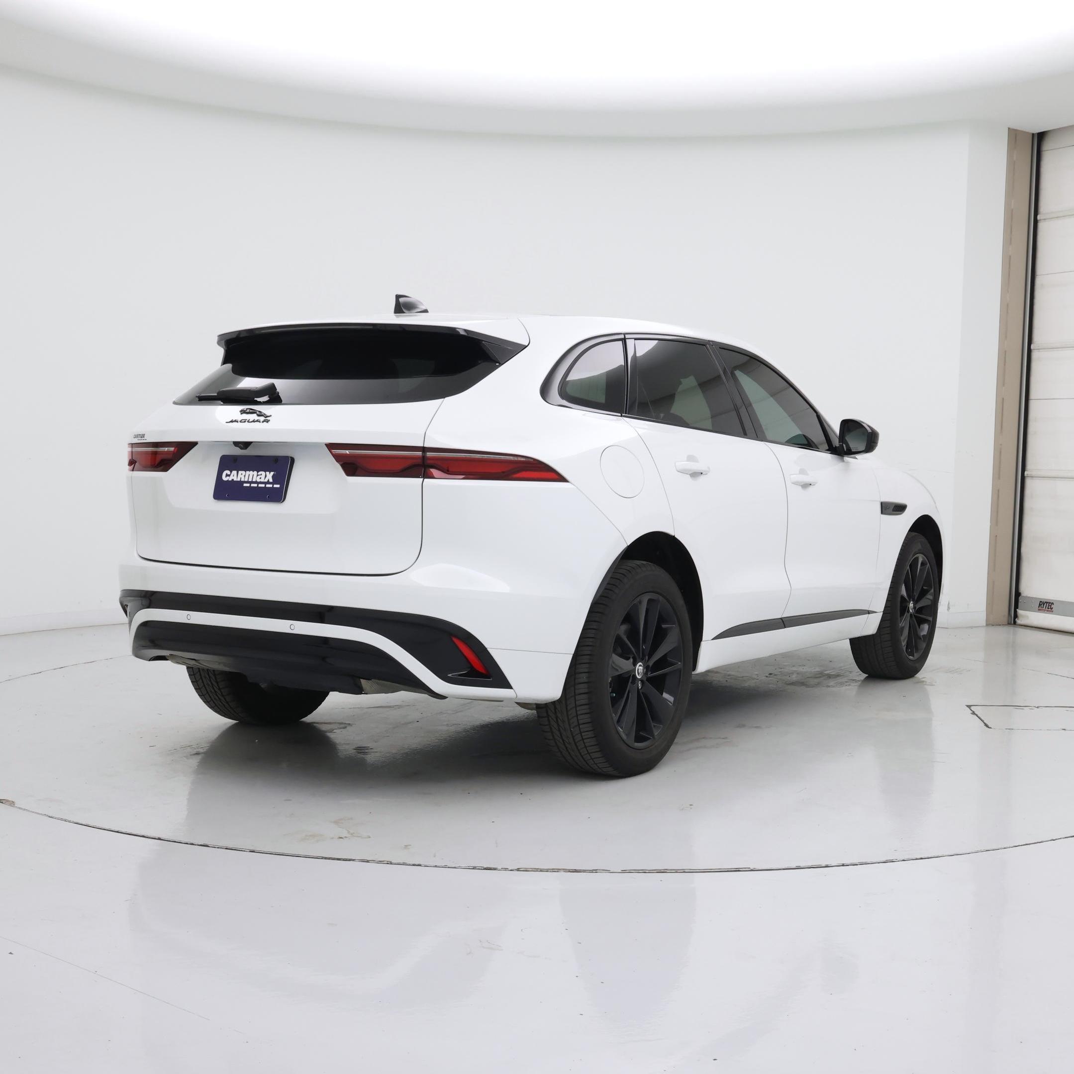 Thumbnail: 2024 Jaguar F-Pace - 8