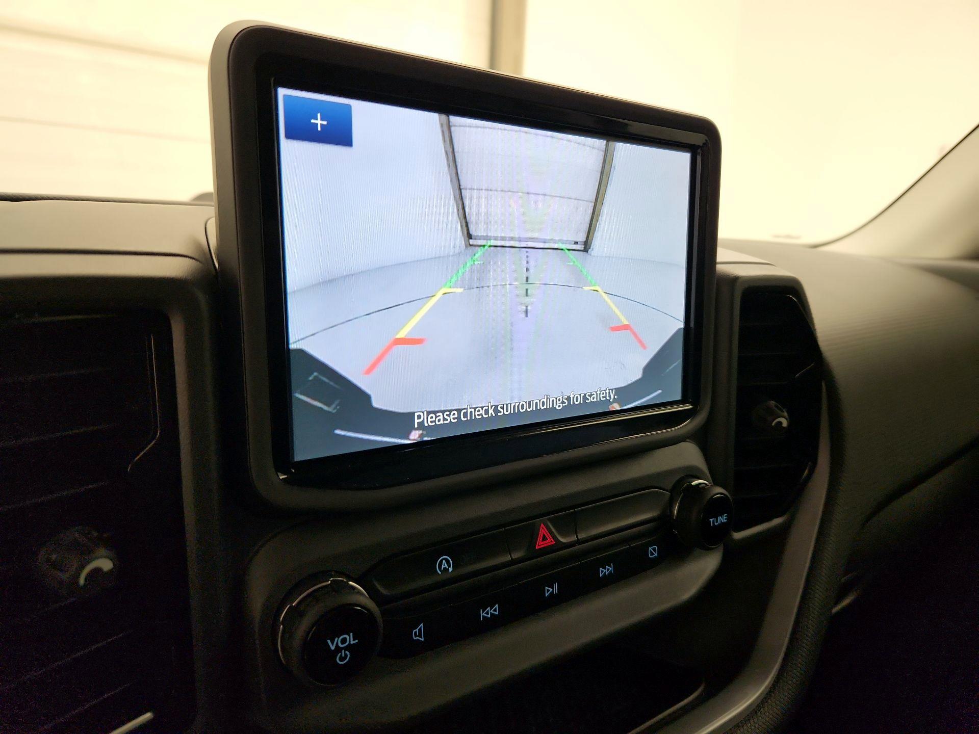 Thumbnail: 2022 Ford Bronco Sport - 14