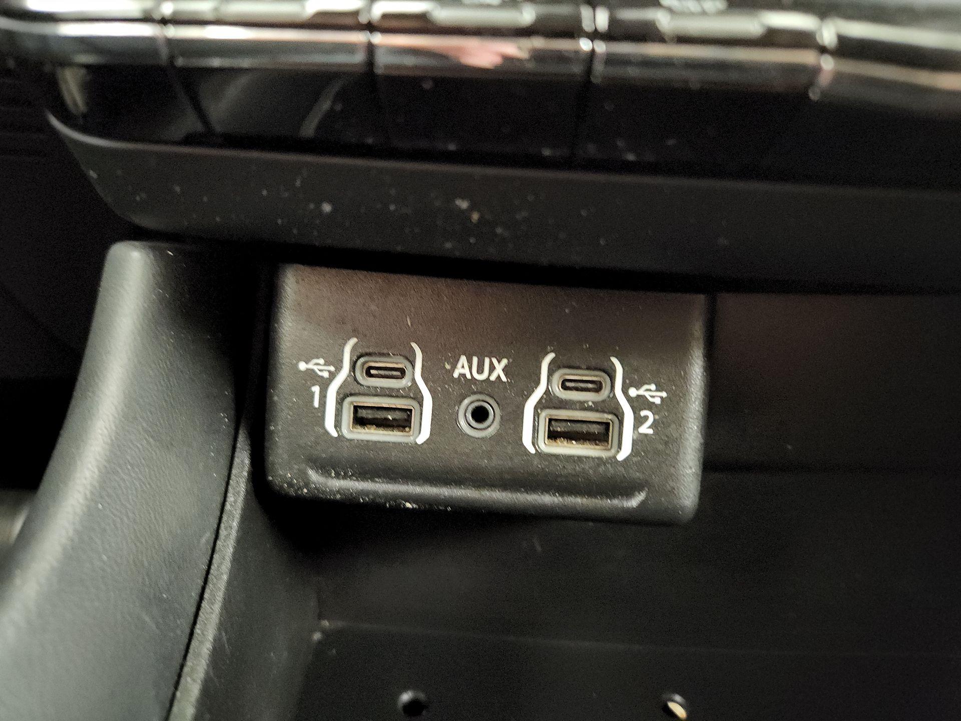 Thumbnail: 2023 Dodge Durango - 18