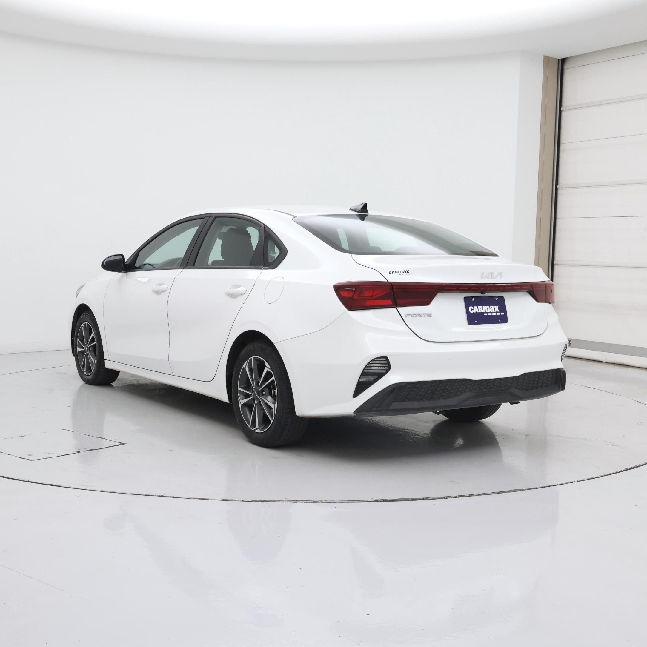 Thumbnail: 2024 Kia Forte - 2