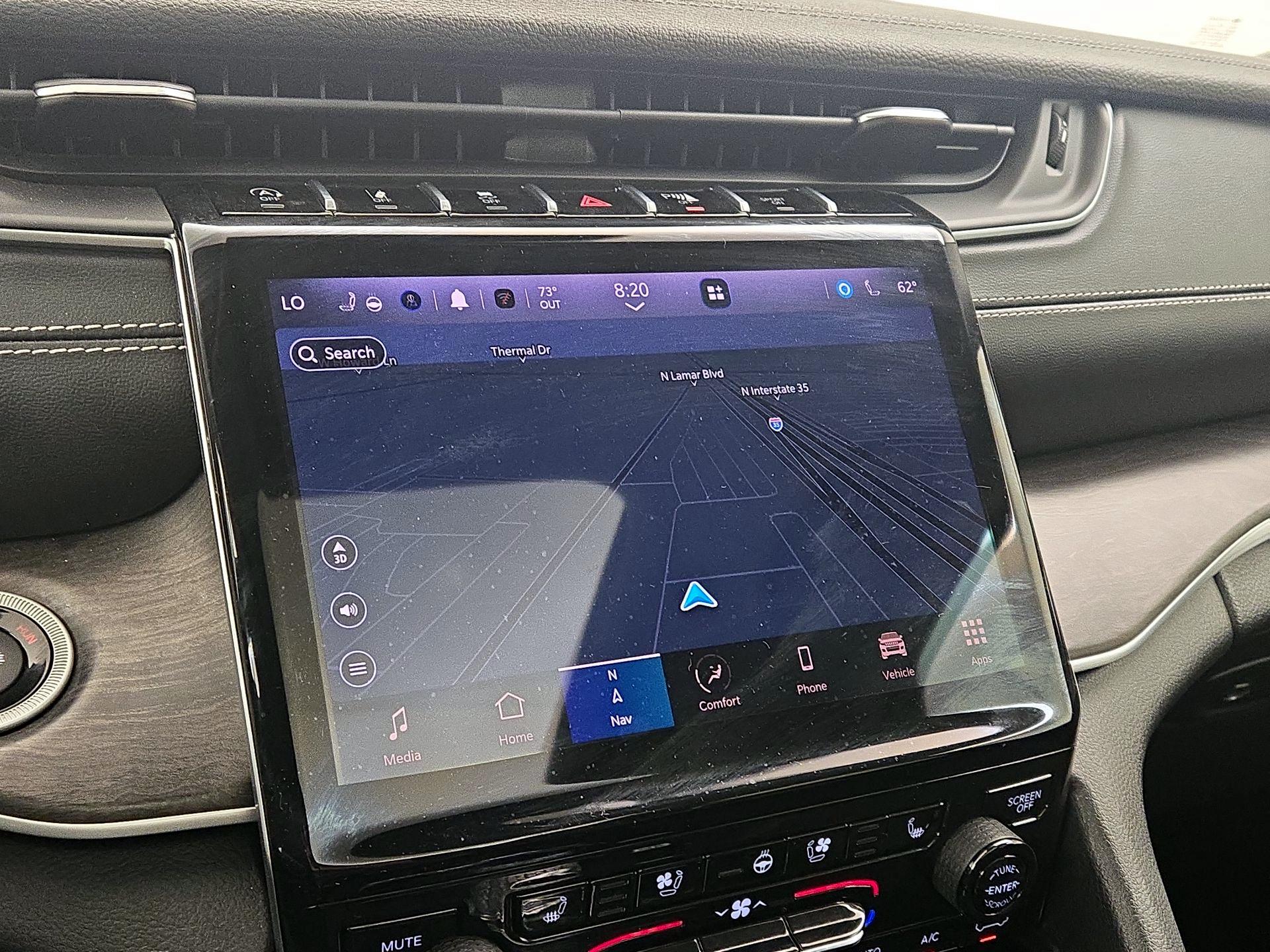 Thumbnail: 2023 Jeep Grand Cherokee - 14