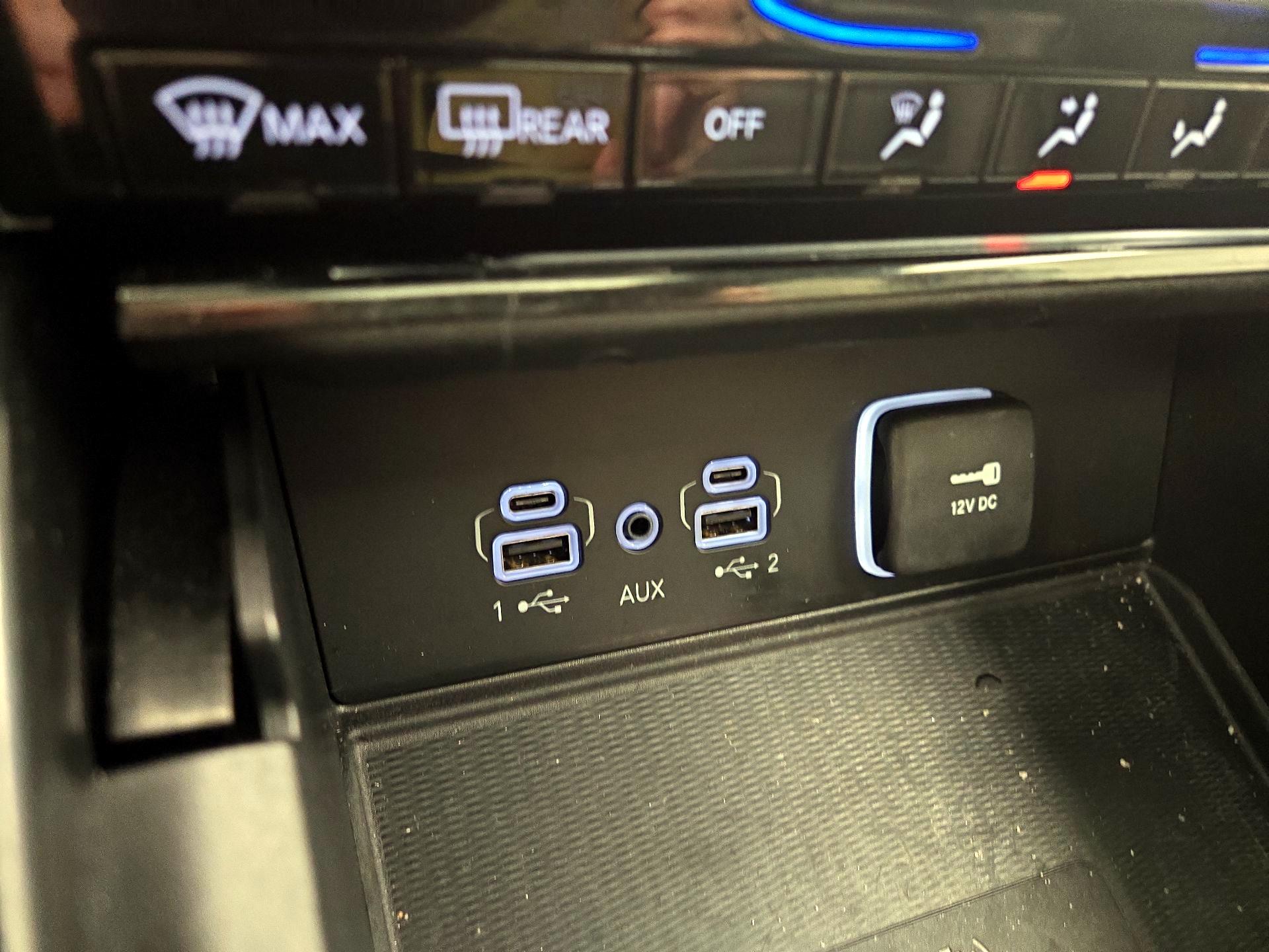 Thumbnail: 2023 Jeep Grand Cherokee - 19