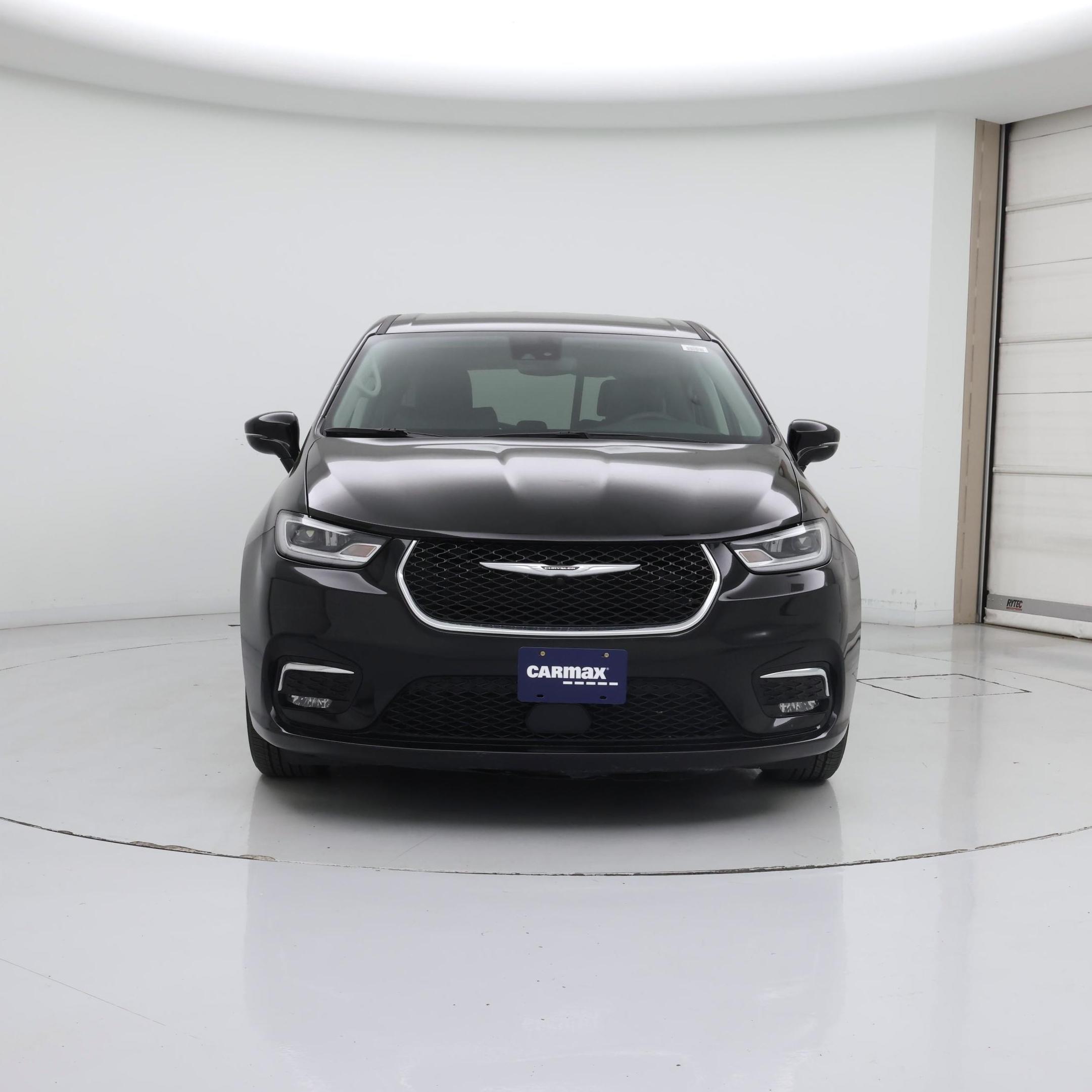 Thumbnail: 2024 Chrysler Pacifica - 5