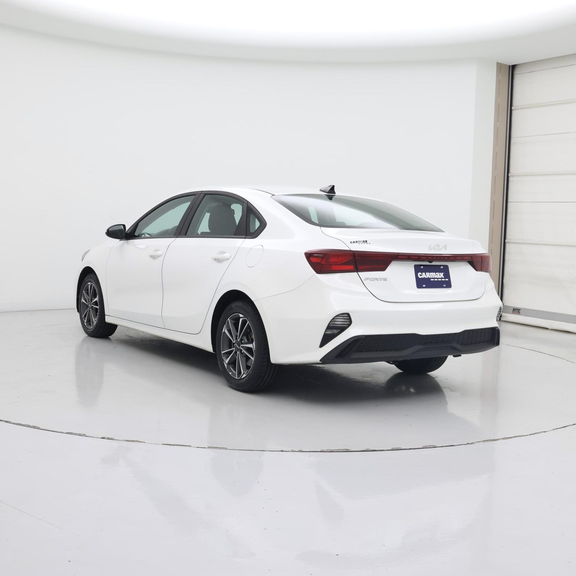 Thumbnail: 2024 Kia Forte - 2