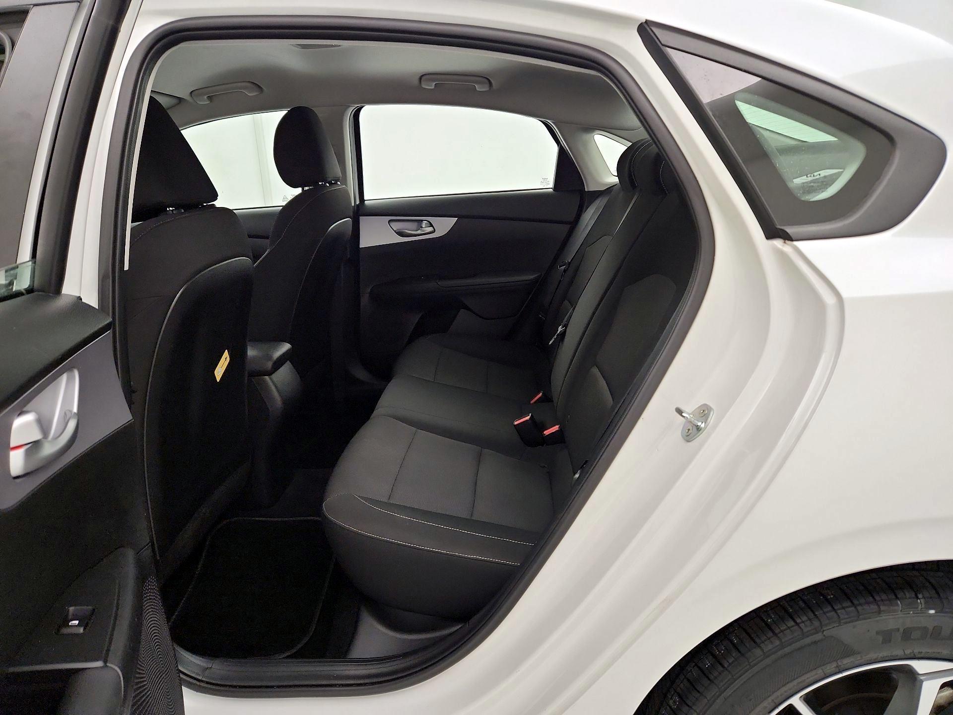 Thumbnail: 2024 Kia Forte - 19