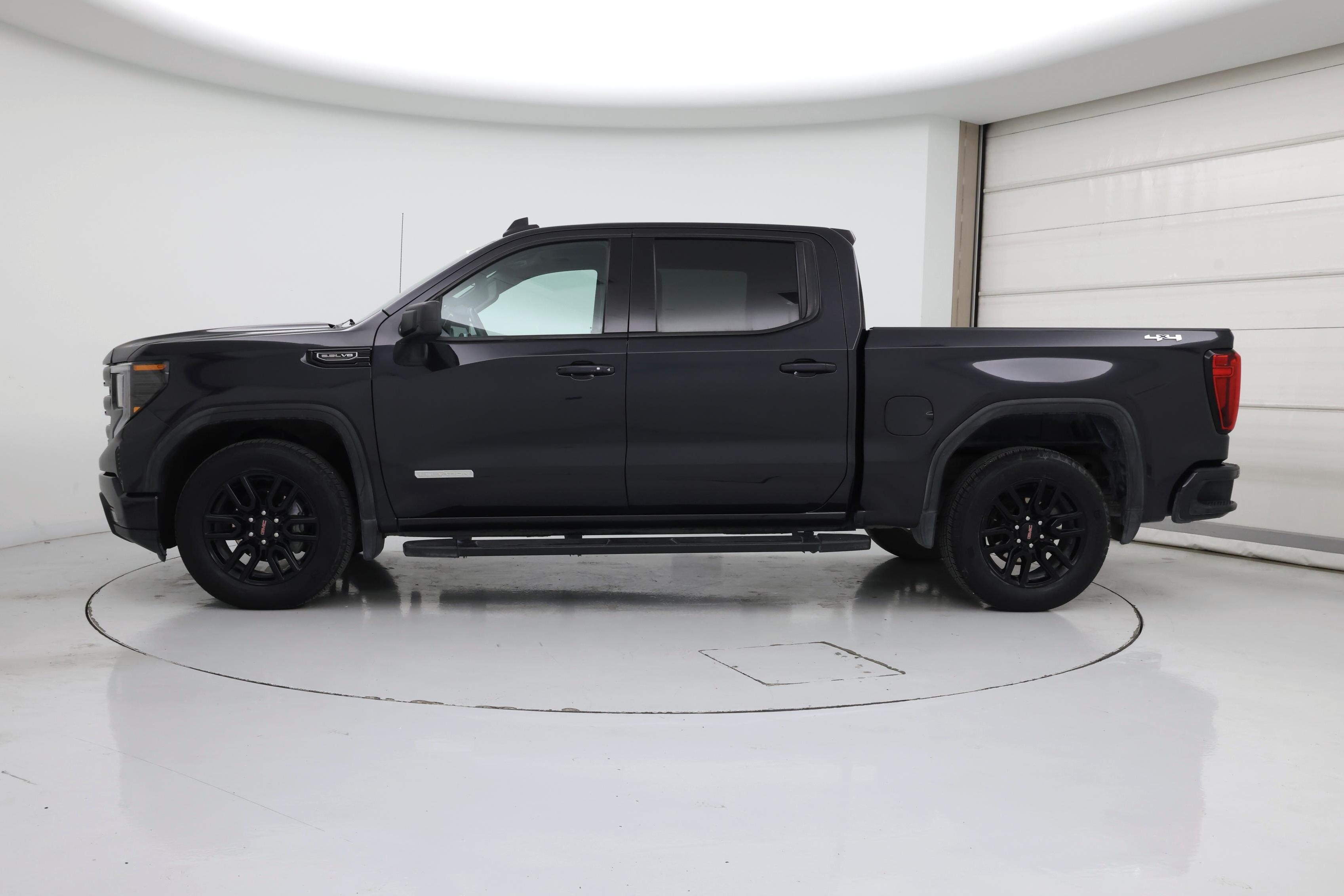 Thumbnail: 2022 GMC Sierra 1500 - 3