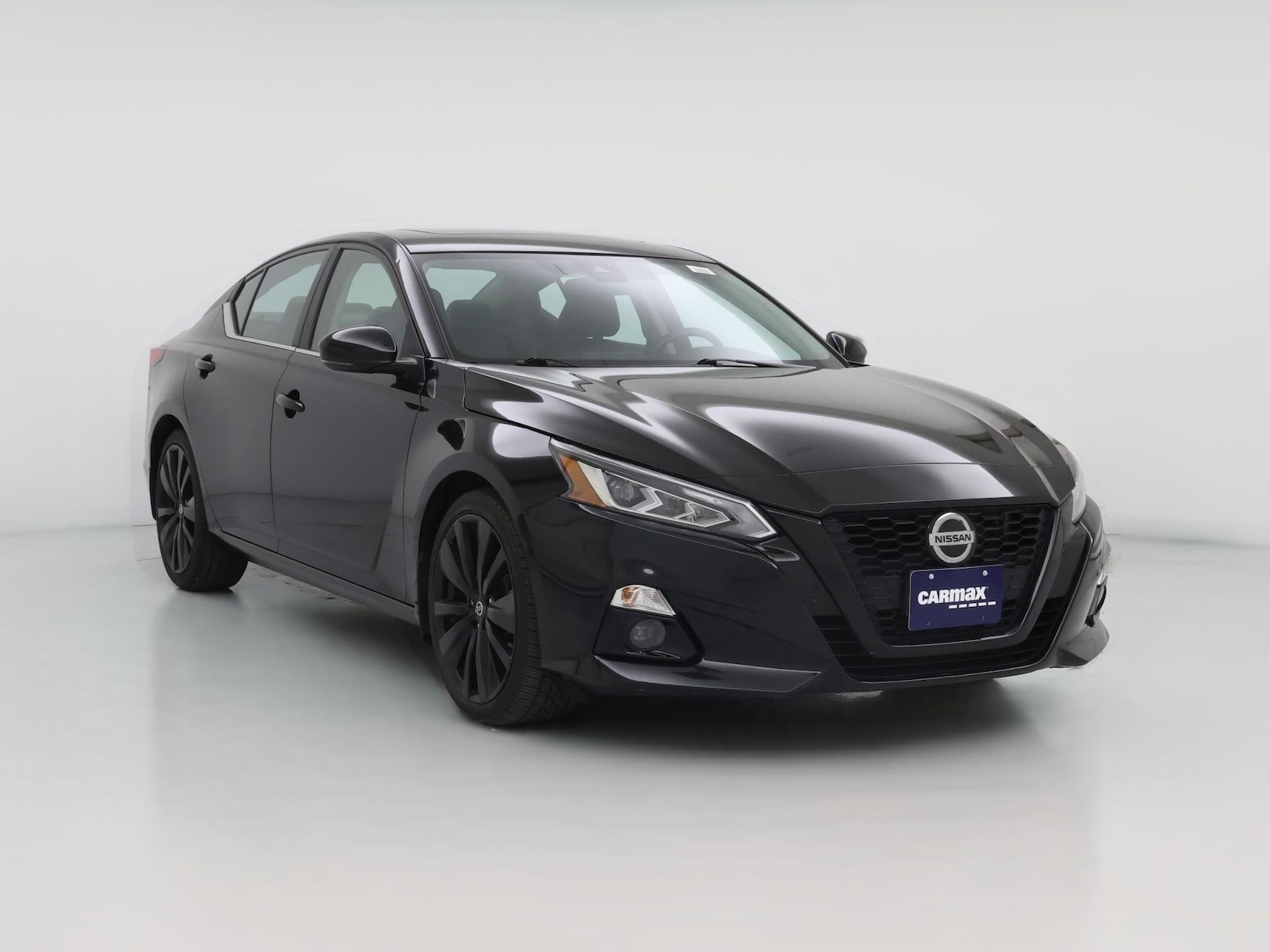 2022 Nissan Altima SR