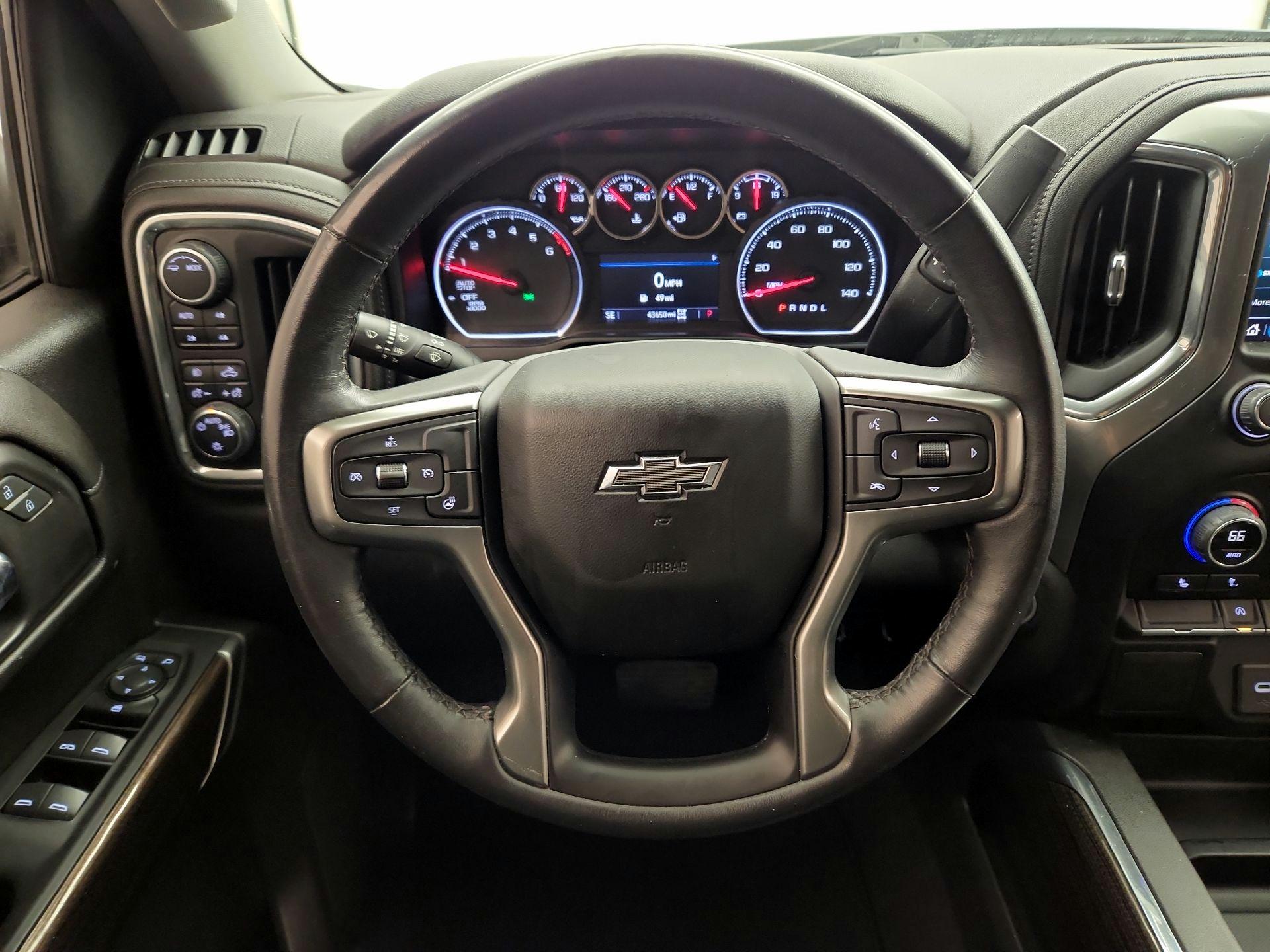 Thumbnail: 2021 Chevrolet Silverado 1500 - 10