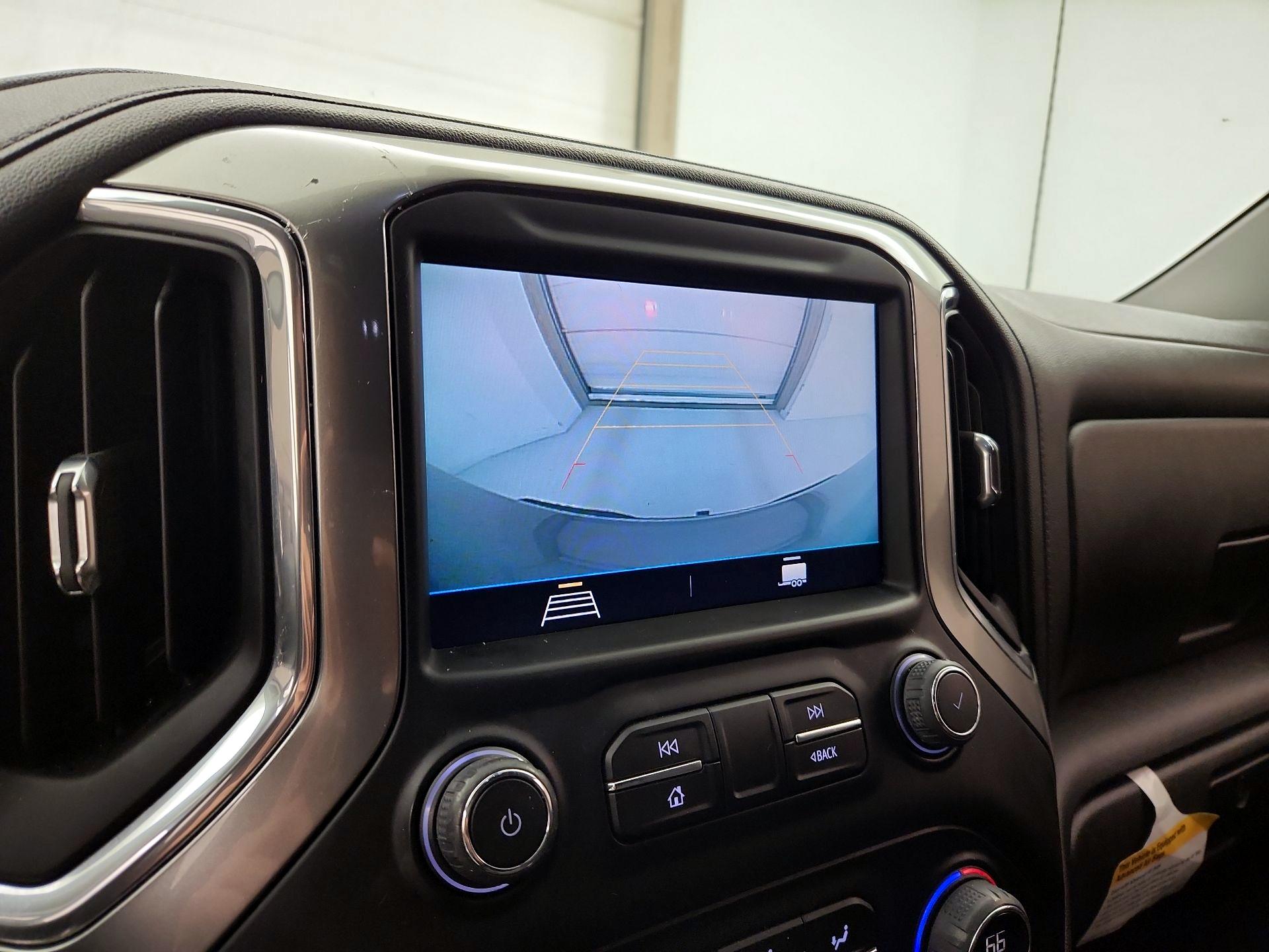 Thumbnail: 2021 Chevrolet Silverado 1500 - 14