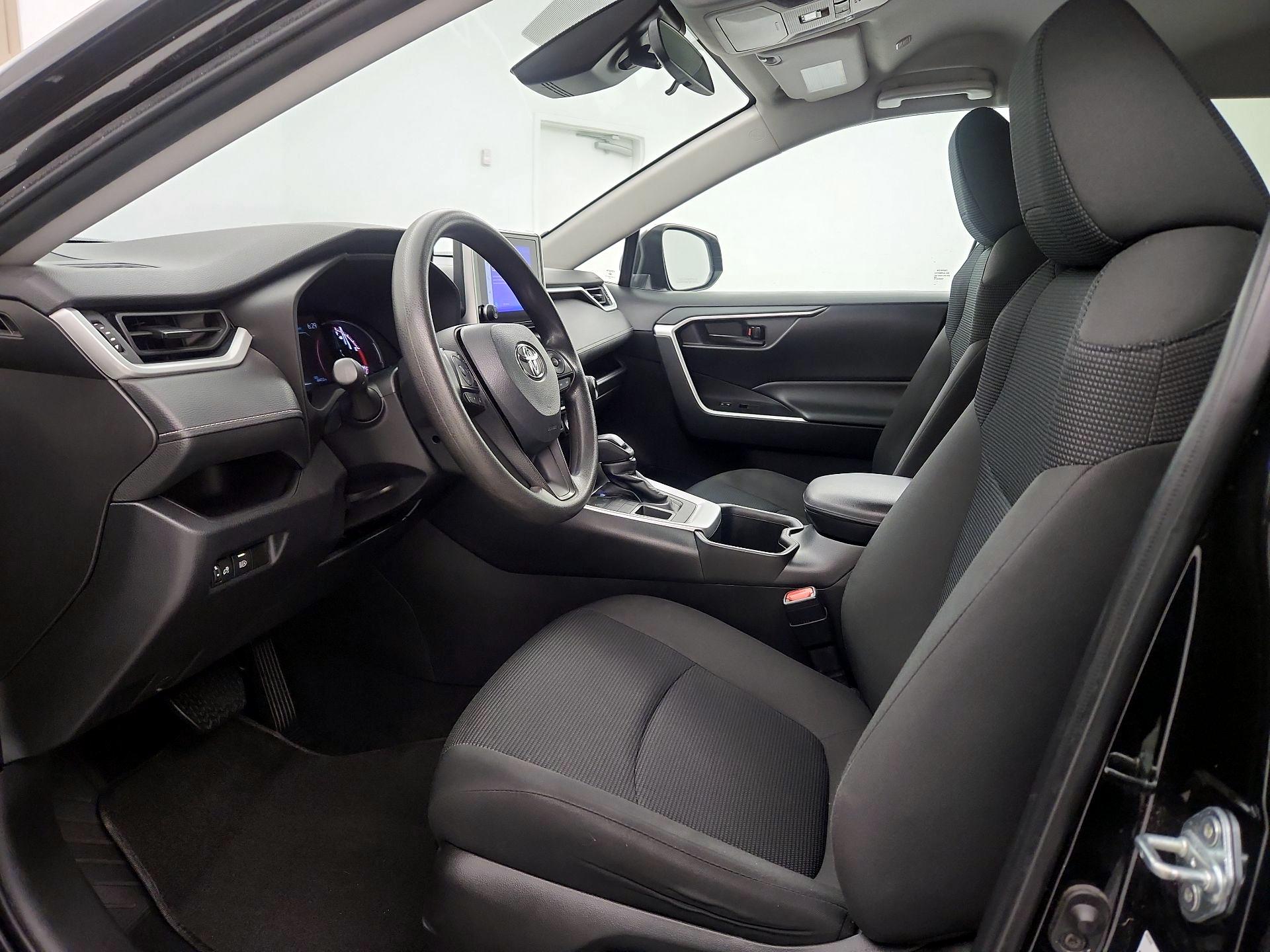 Thumbnail: 2024 Toyota RAV4 - 11