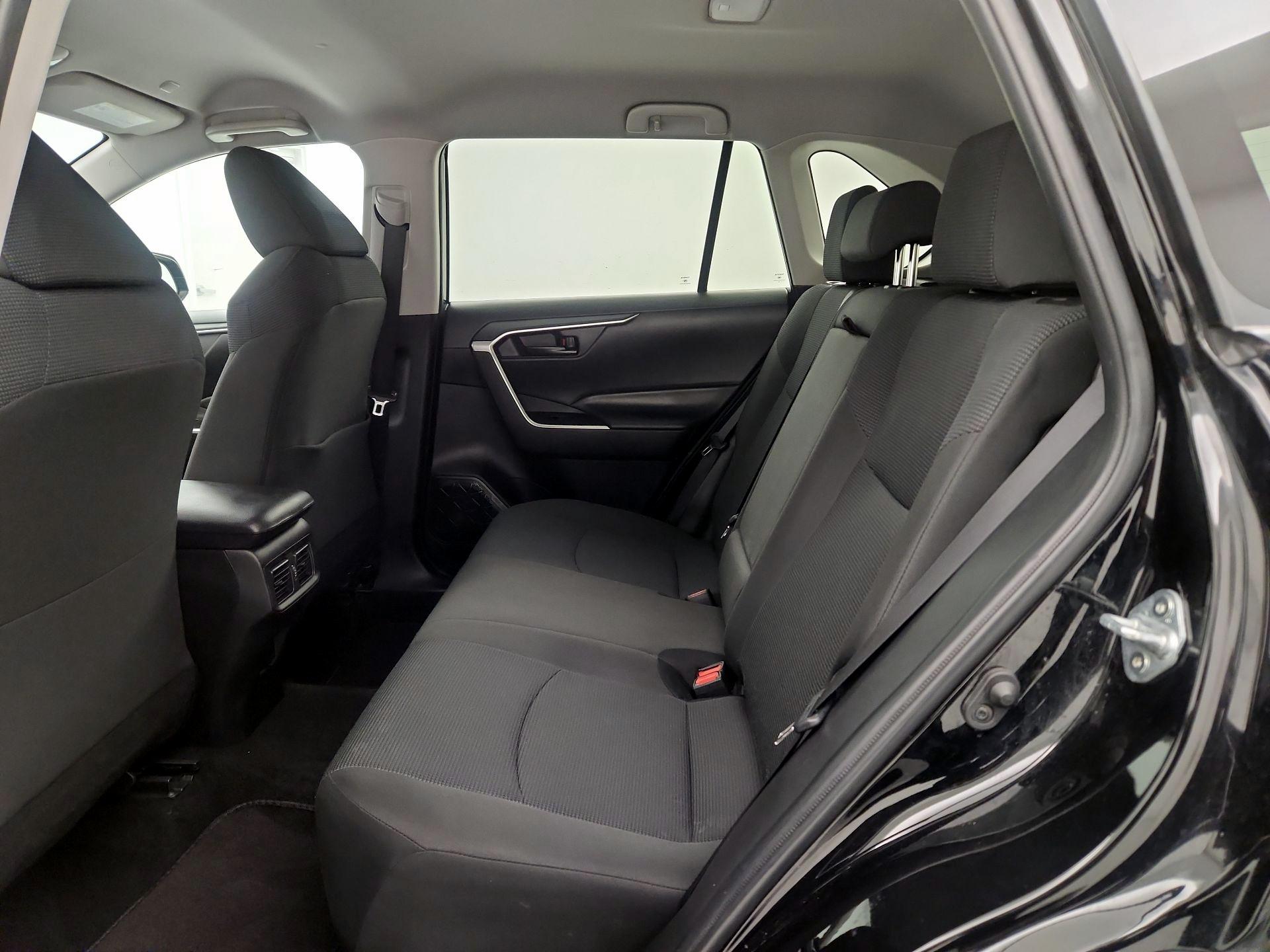 Thumbnail: 2024 Toyota RAV4 - 20