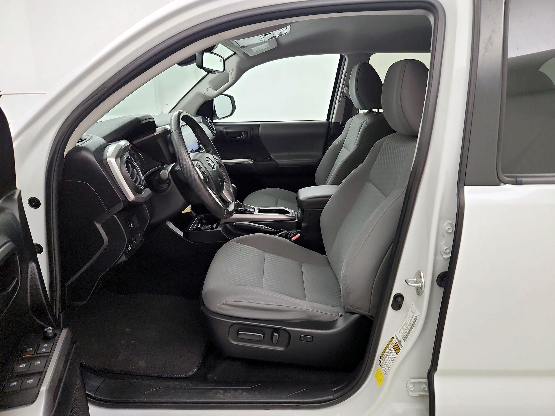 Thumbnail: 2021 Toyota Tacoma - 11