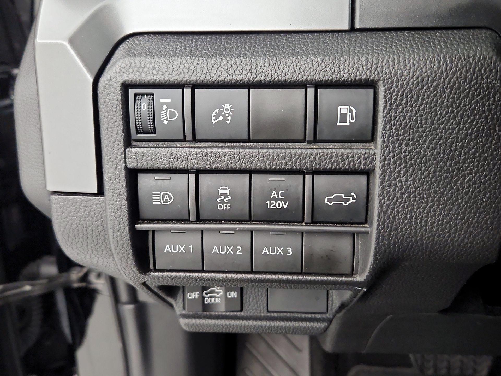 Thumbnail: 2024 Toyota Tacoma - 13