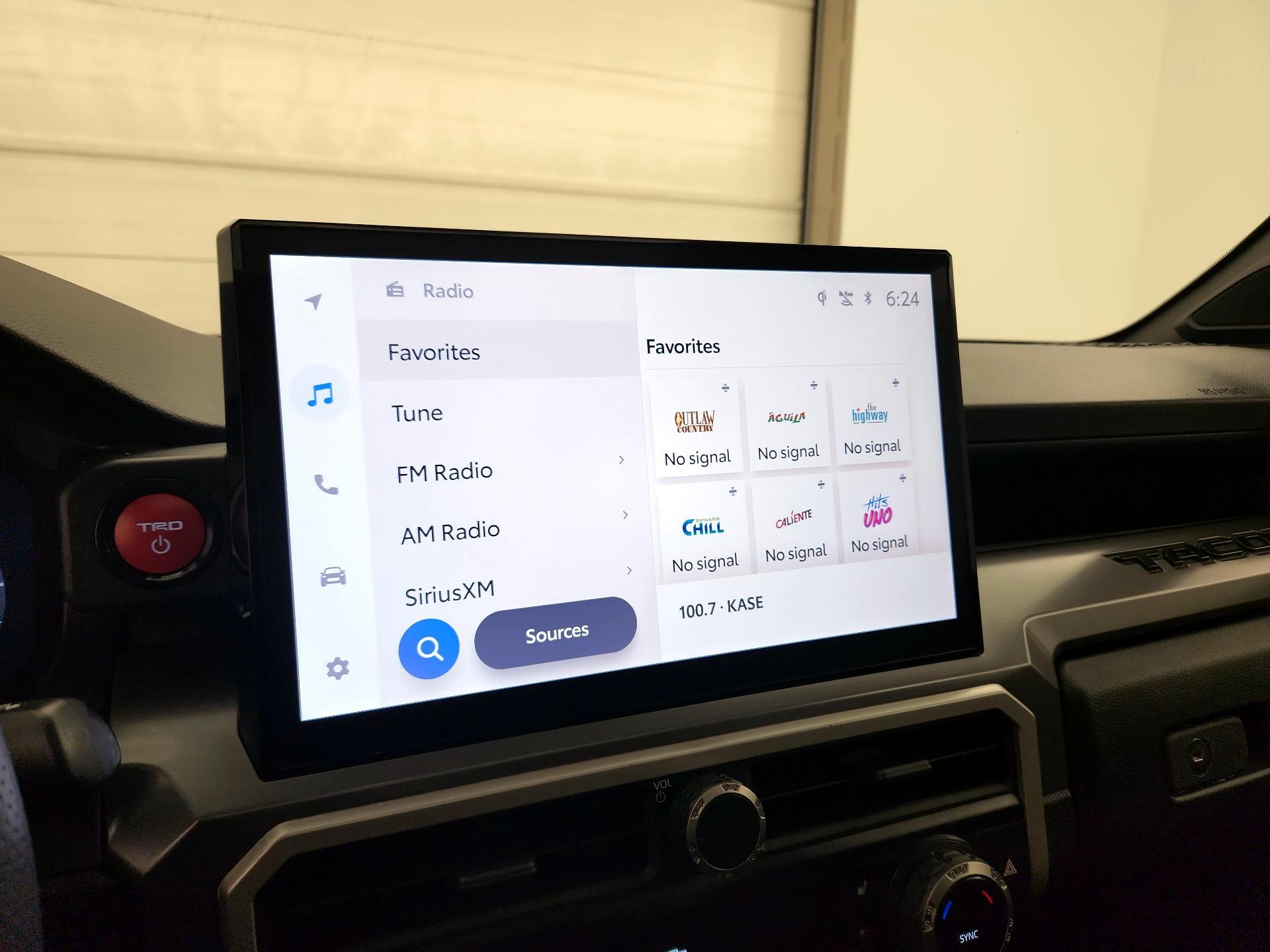 Thumbnail: 2024 Toyota Tacoma - 16