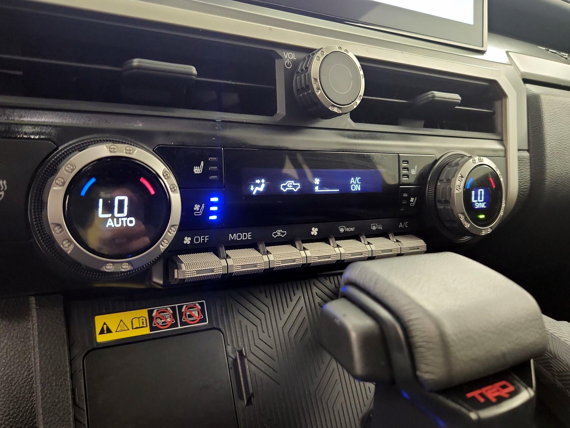 Thumbnail: 2024 Toyota Tacoma - 17