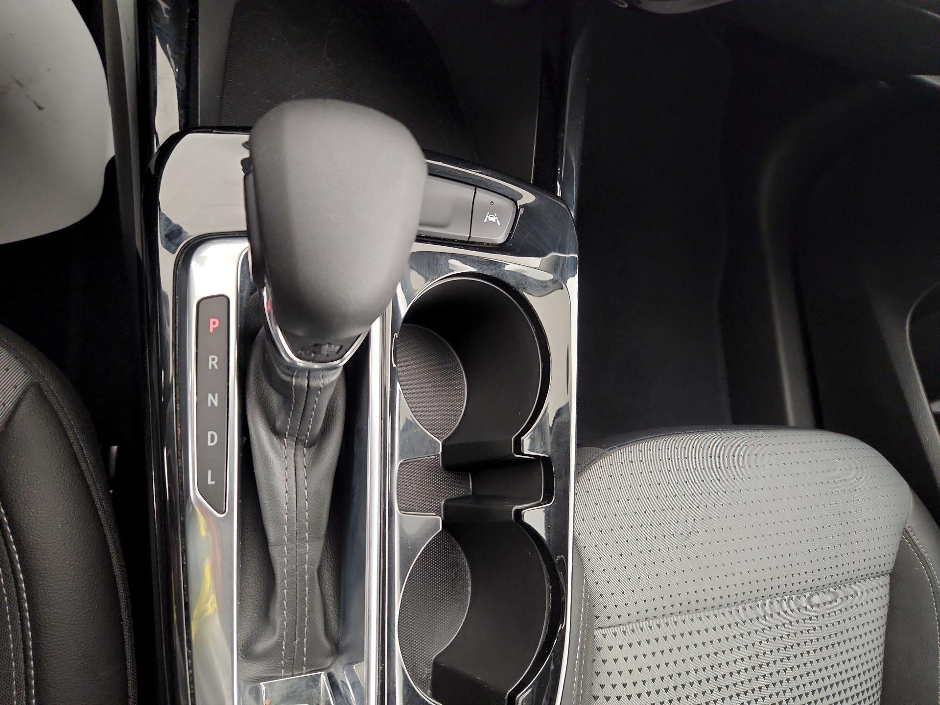 Thumbnail: 2025 Chevrolet Trax - 17