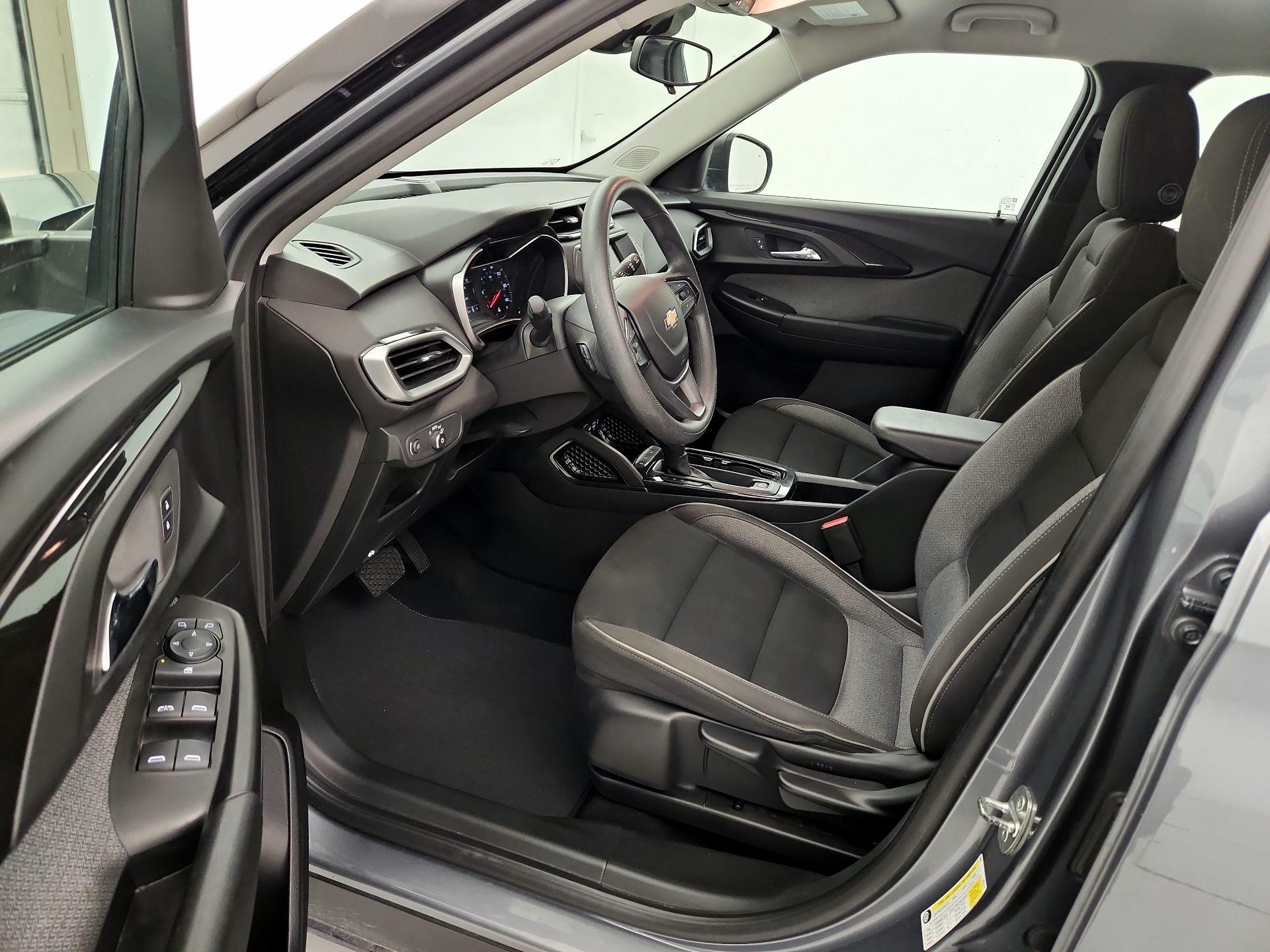 Thumbnail: 2022 Chevrolet TrailBlazer - 11