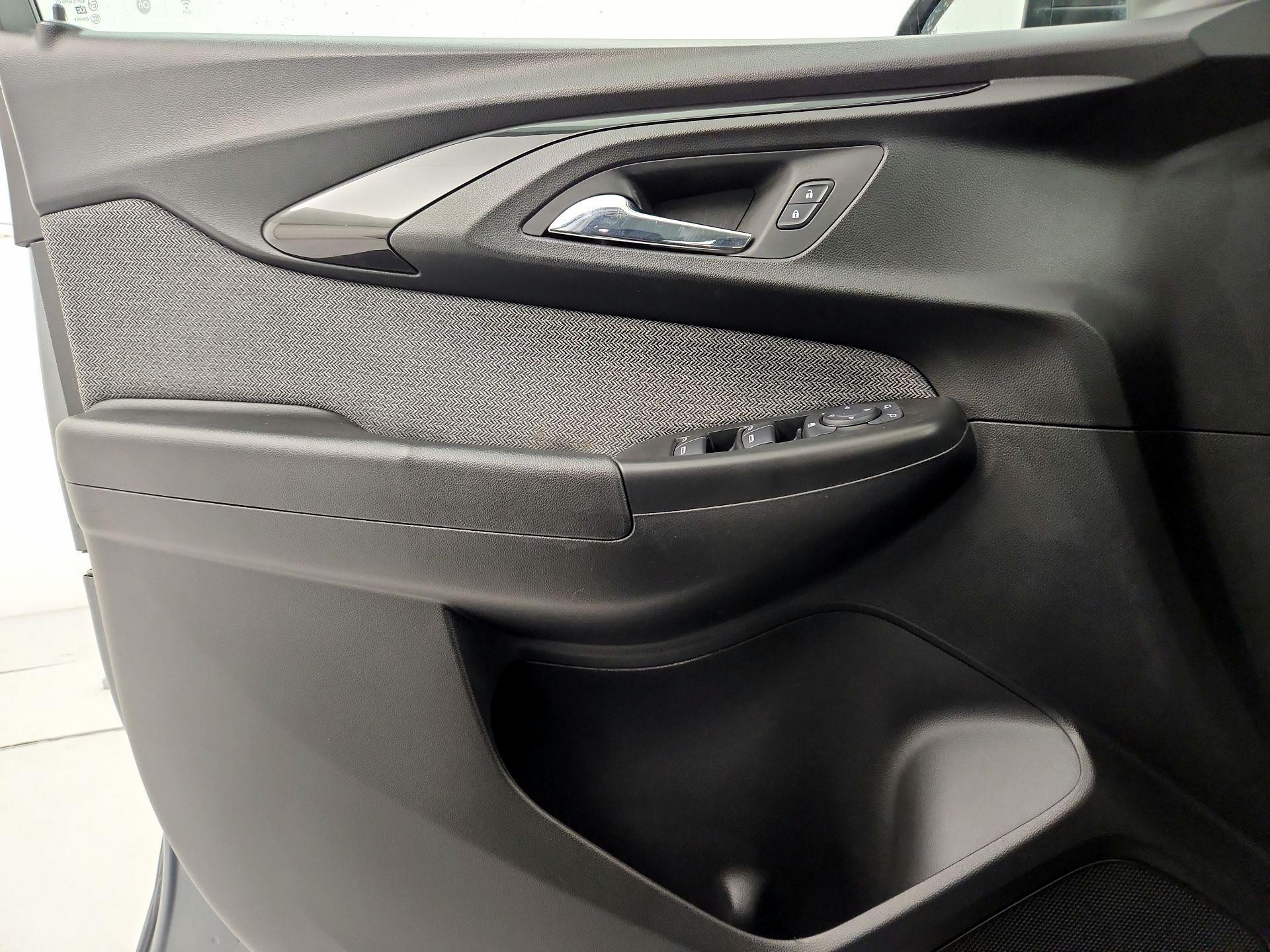 Thumbnail: 2022 Chevrolet TrailBlazer - 12