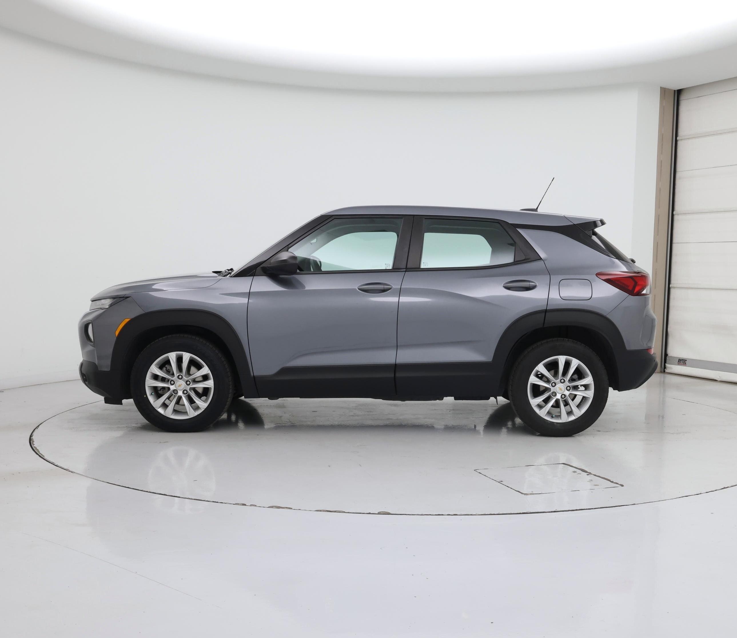 Thumbnail: 2022 Chevrolet TrailBlazer - 3