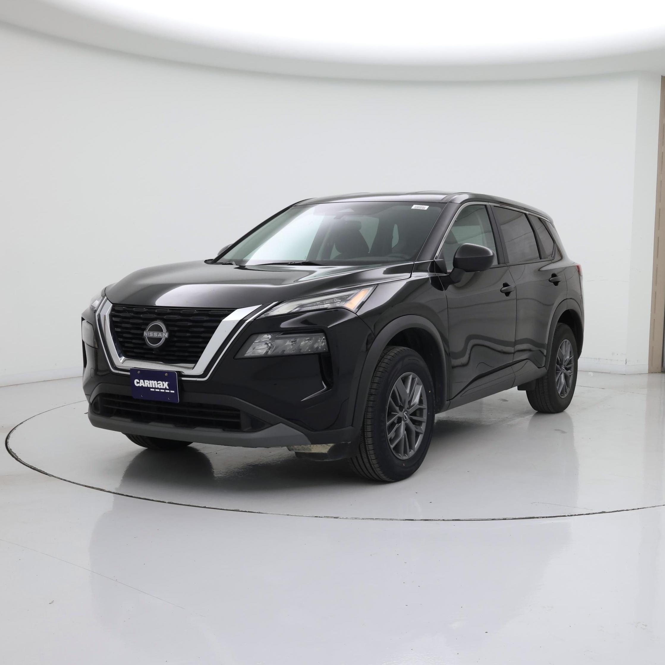 Thumbnail: 2023 Nissan Rogue - 4