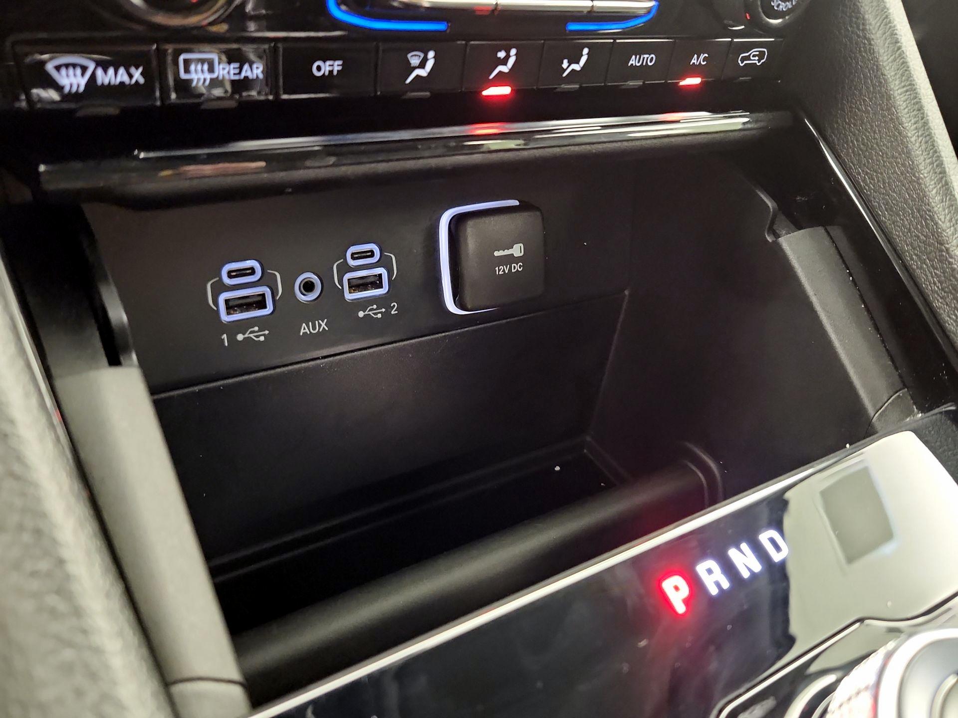 Thumbnail: 2023 Jeep Grand Cherokee - 18