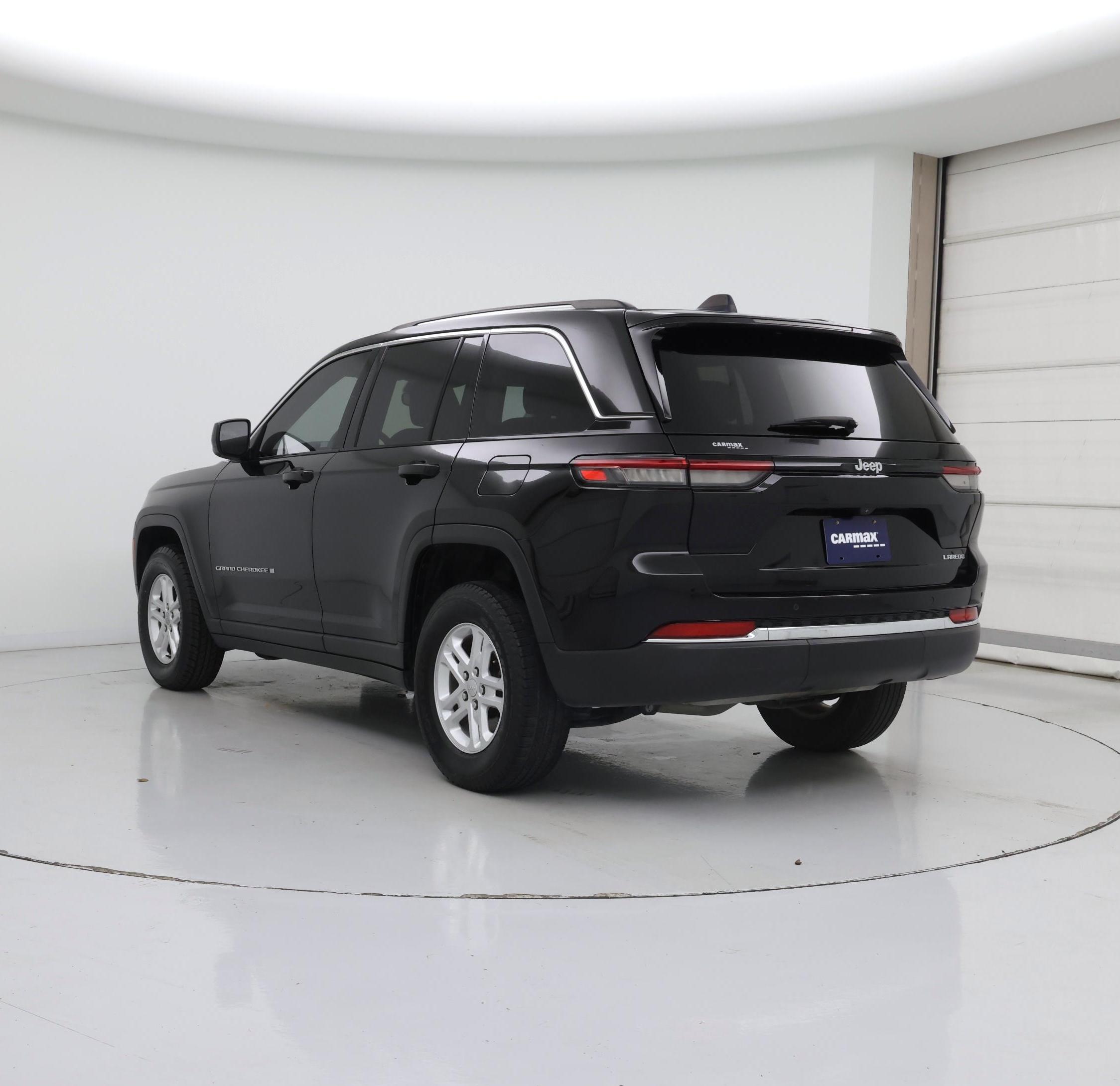 Thumbnail: 2023 Jeep Grand Cherokee - 2