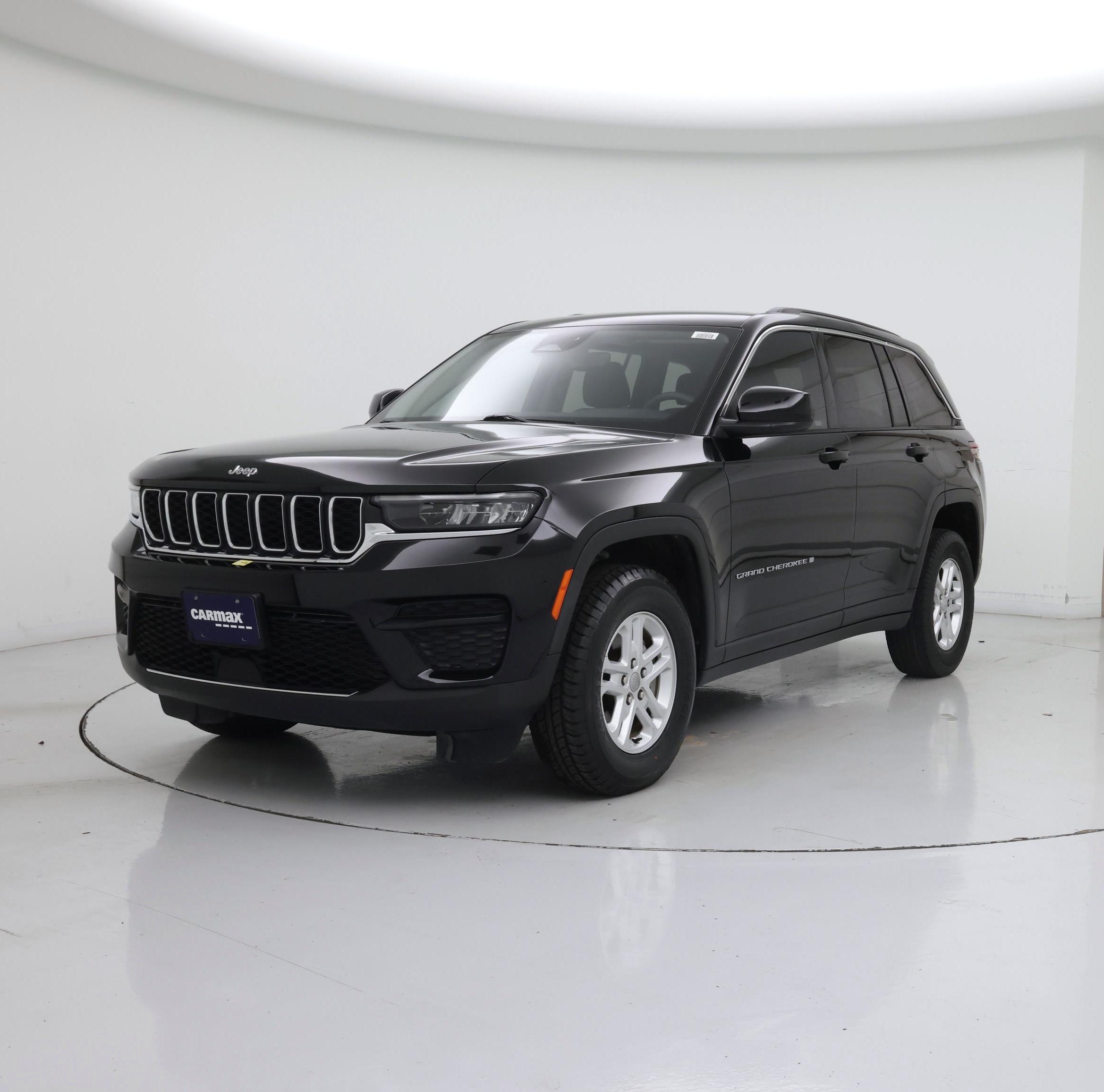 Thumbnail: 2023 Jeep Grand Cherokee - 4