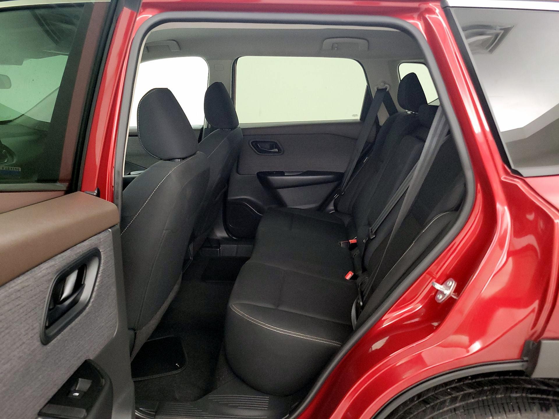 Thumbnail: 2023 Nissan Rogue - 19