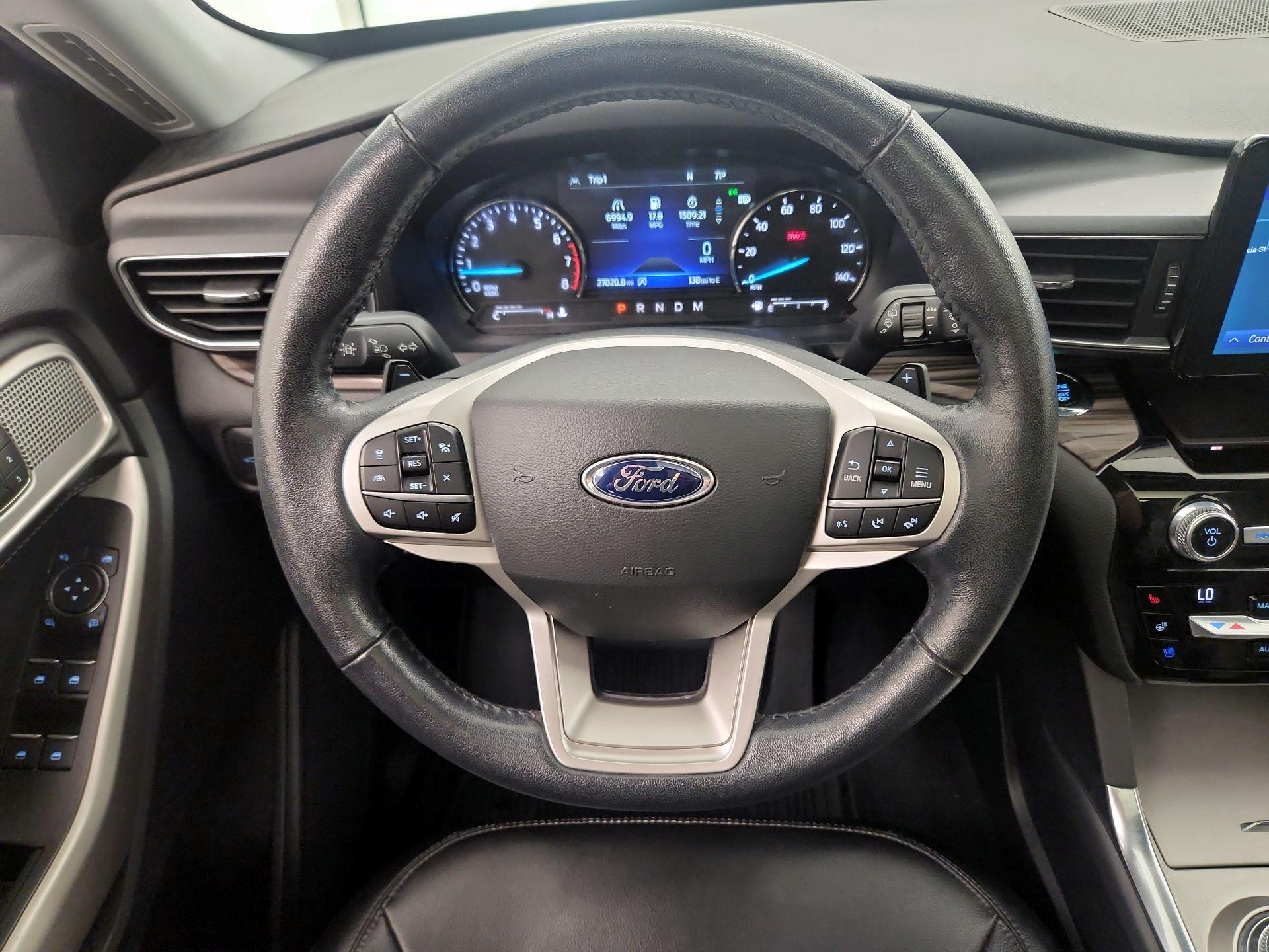 Thumbnail: 2021 Ford Explorer - 10