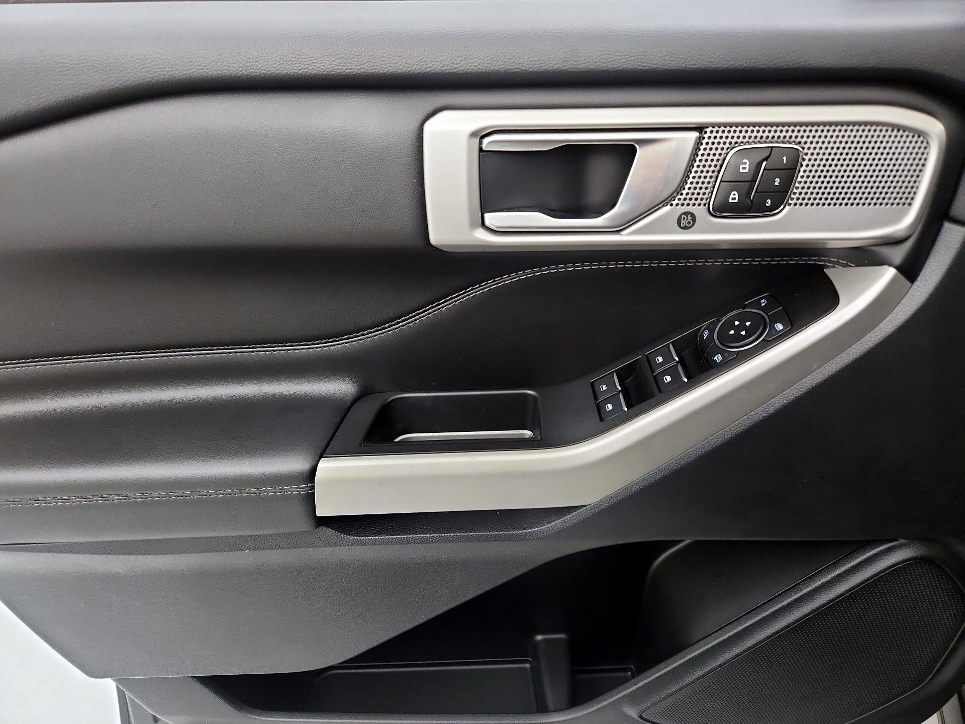 Thumbnail: 2021 Ford Explorer - 12