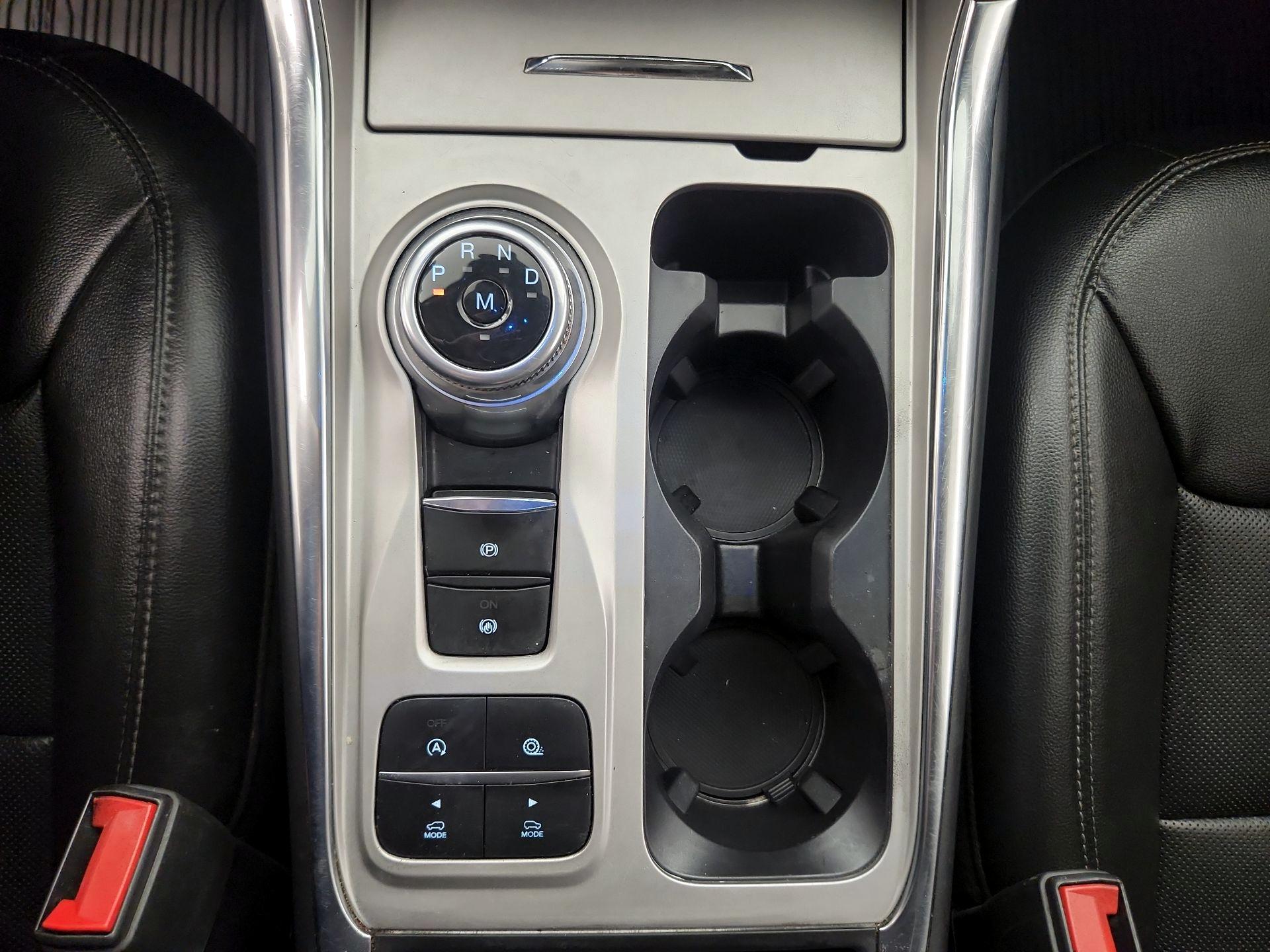 Thumbnail: 2021 Ford Explorer - 18