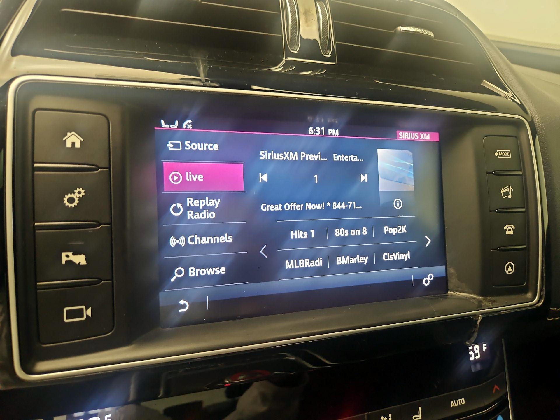 Thumbnail: 2017 Jaguar XE - 15