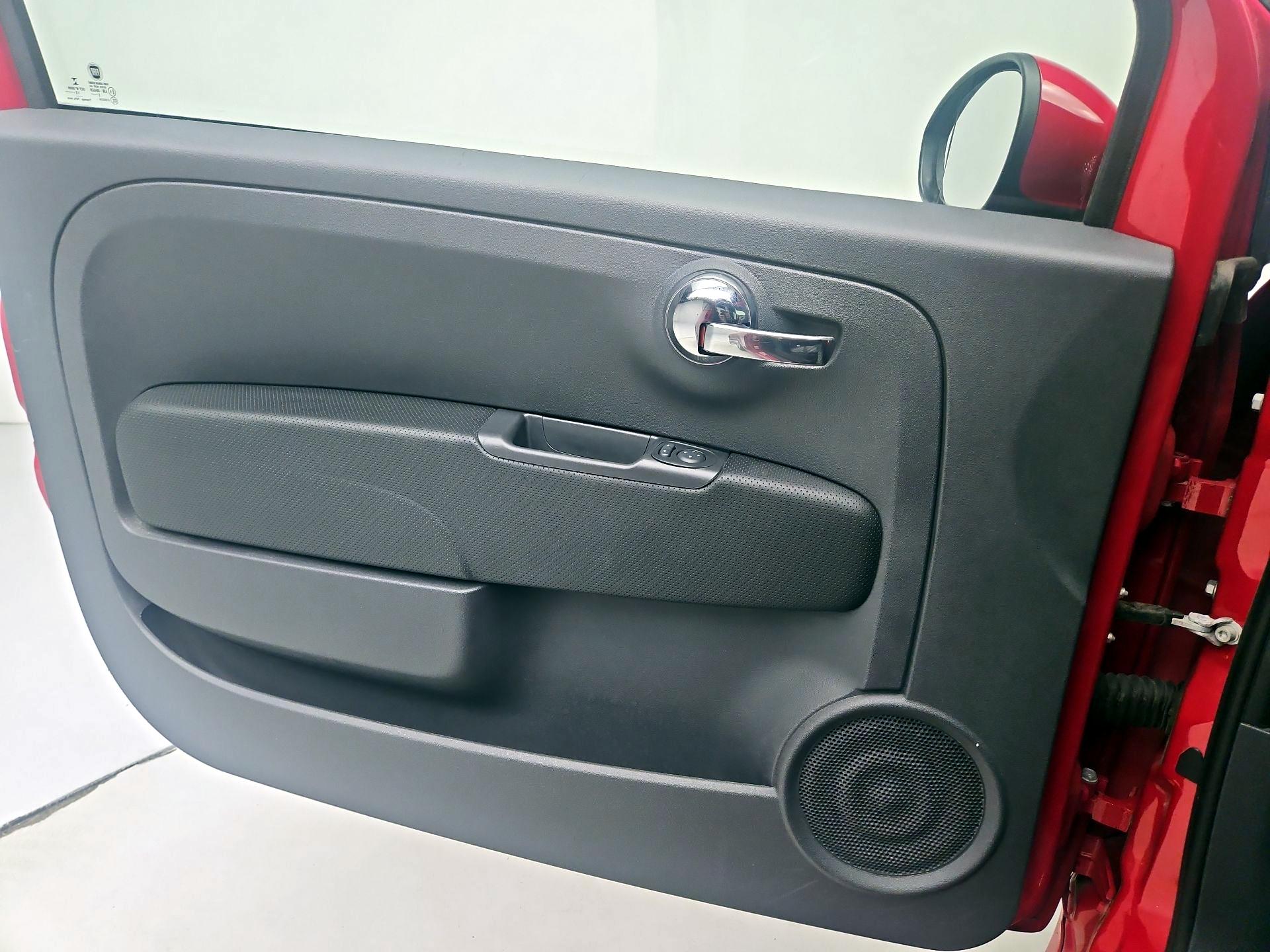 Thumbnail: 2015 Fiat 500 - 12