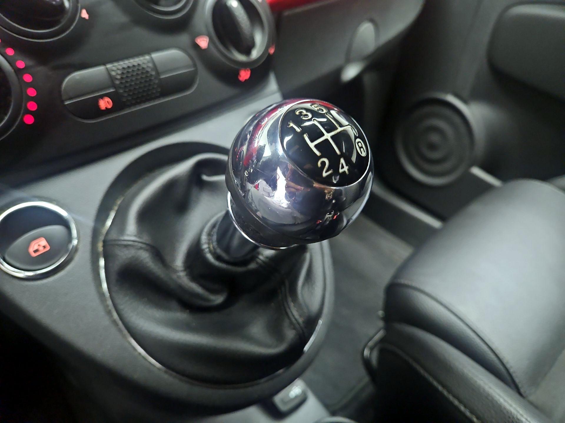 Thumbnail: 2015 Fiat 500 - 16