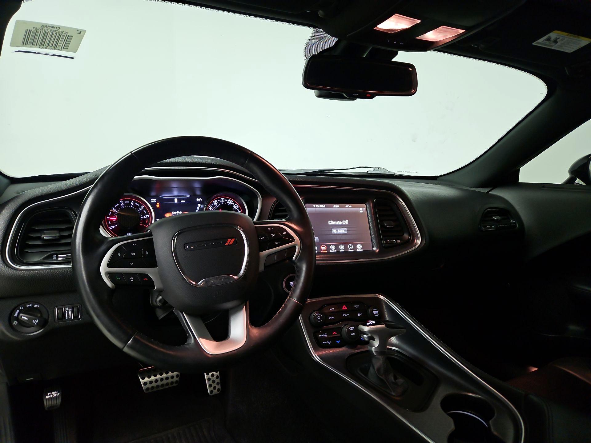 Thumbnail: 2018 Dodge Challenger - 9