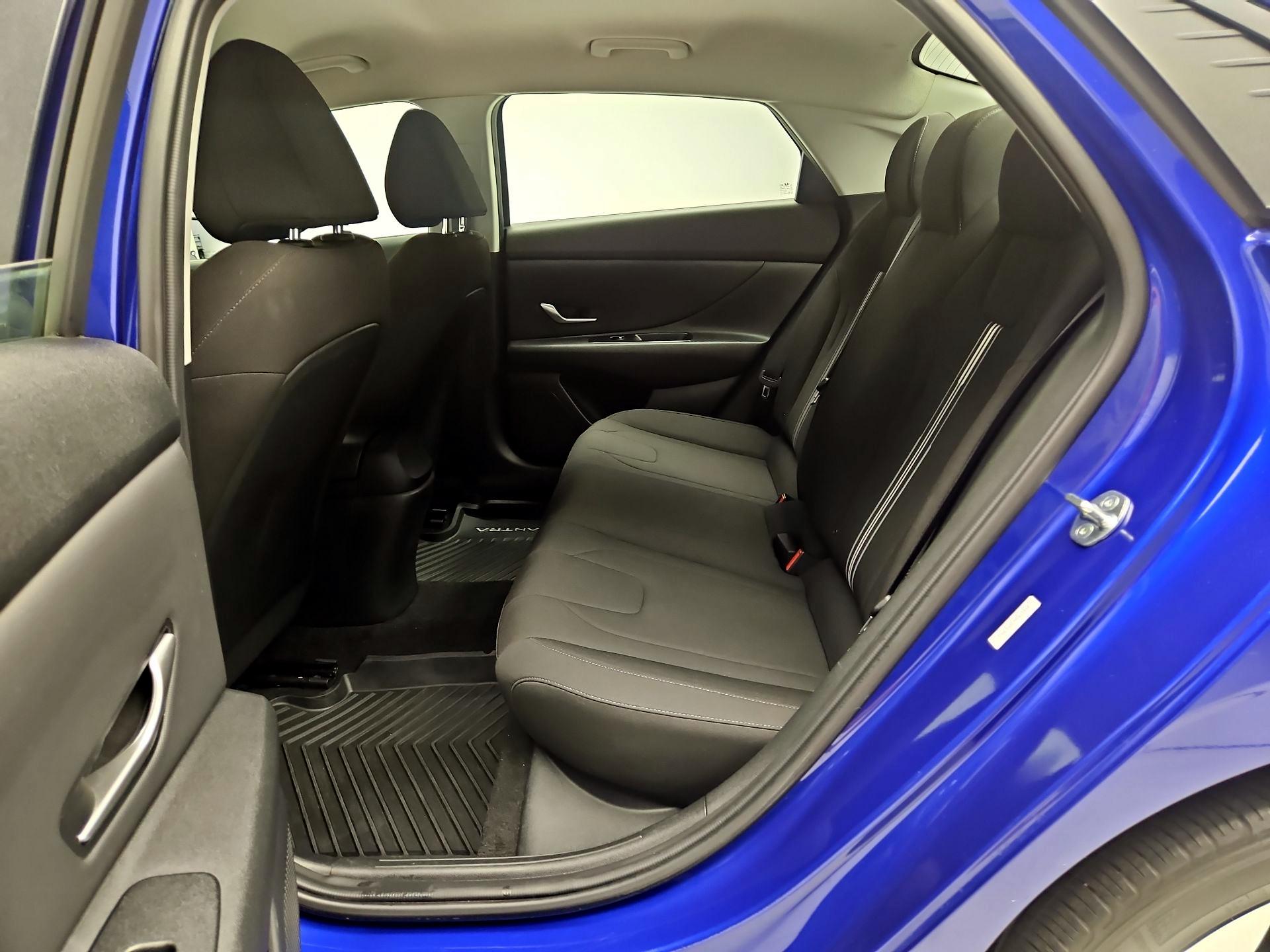 Thumbnail: 2023 Hyundai Elantra - 19