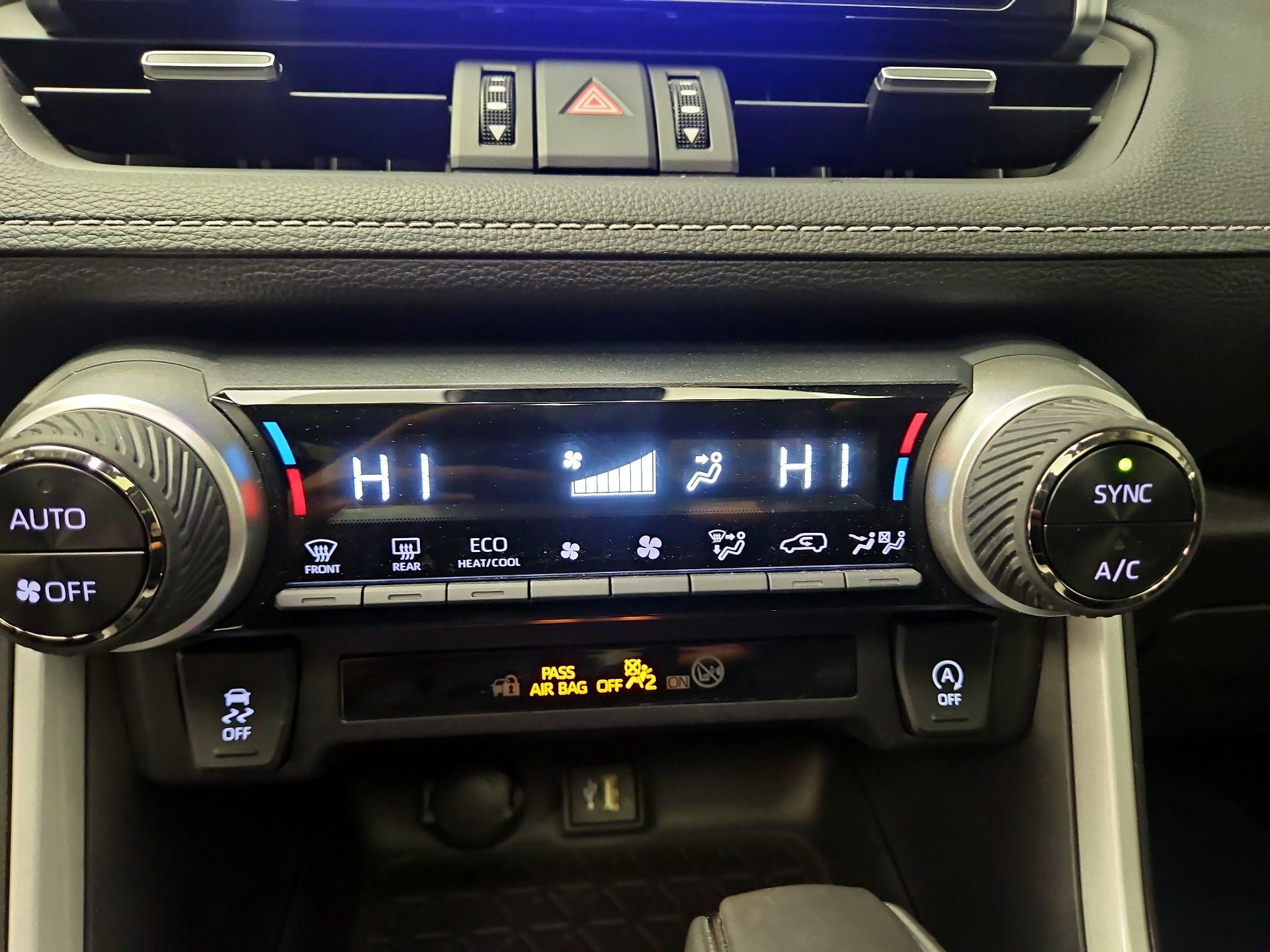 Thumbnail: 2024 Toyota RAV4 - 16