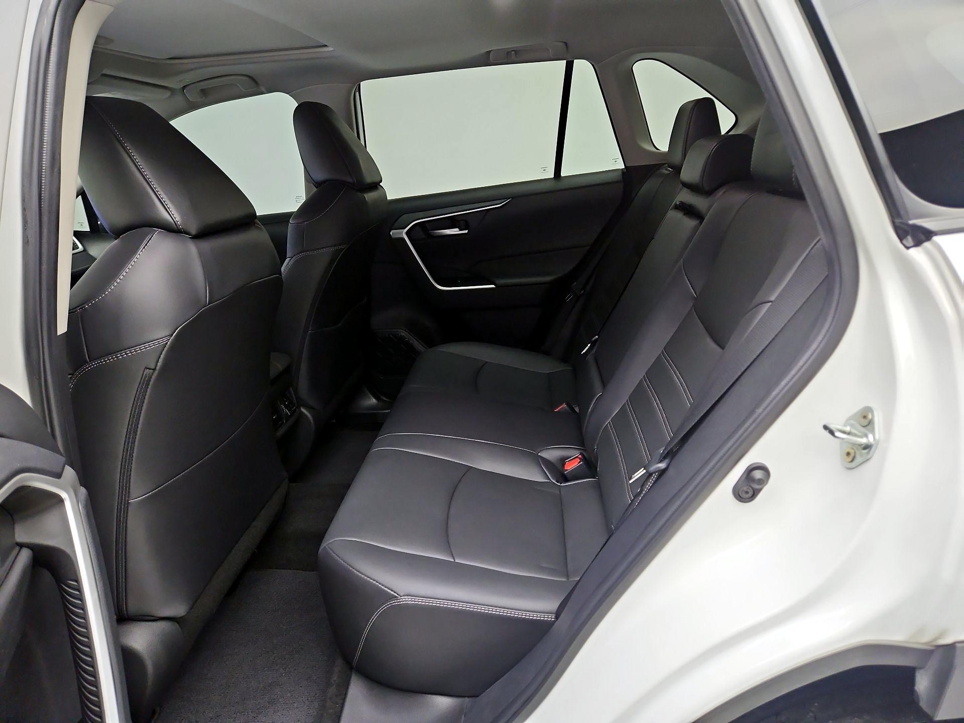 Thumbnail: 2024 Toyota RAV4 - 20