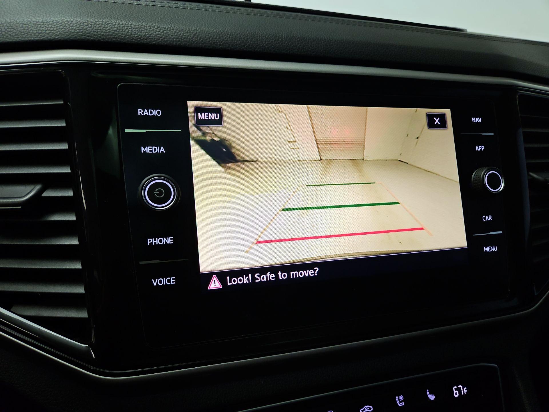 Thumbnail: 2021 Volkswagen Atlas - 15