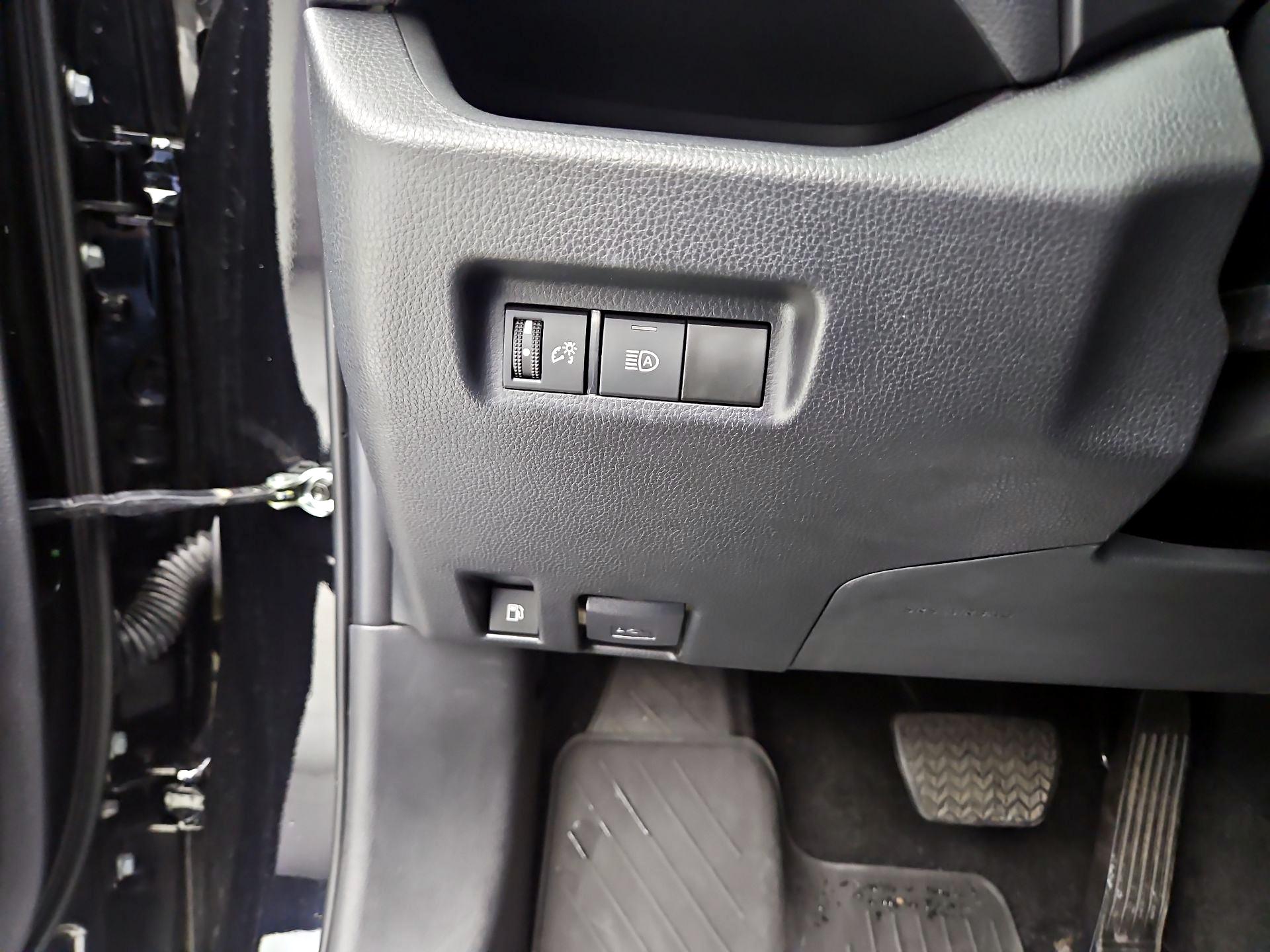 Thumbnail: 2024 Toyota RAV4 - 13