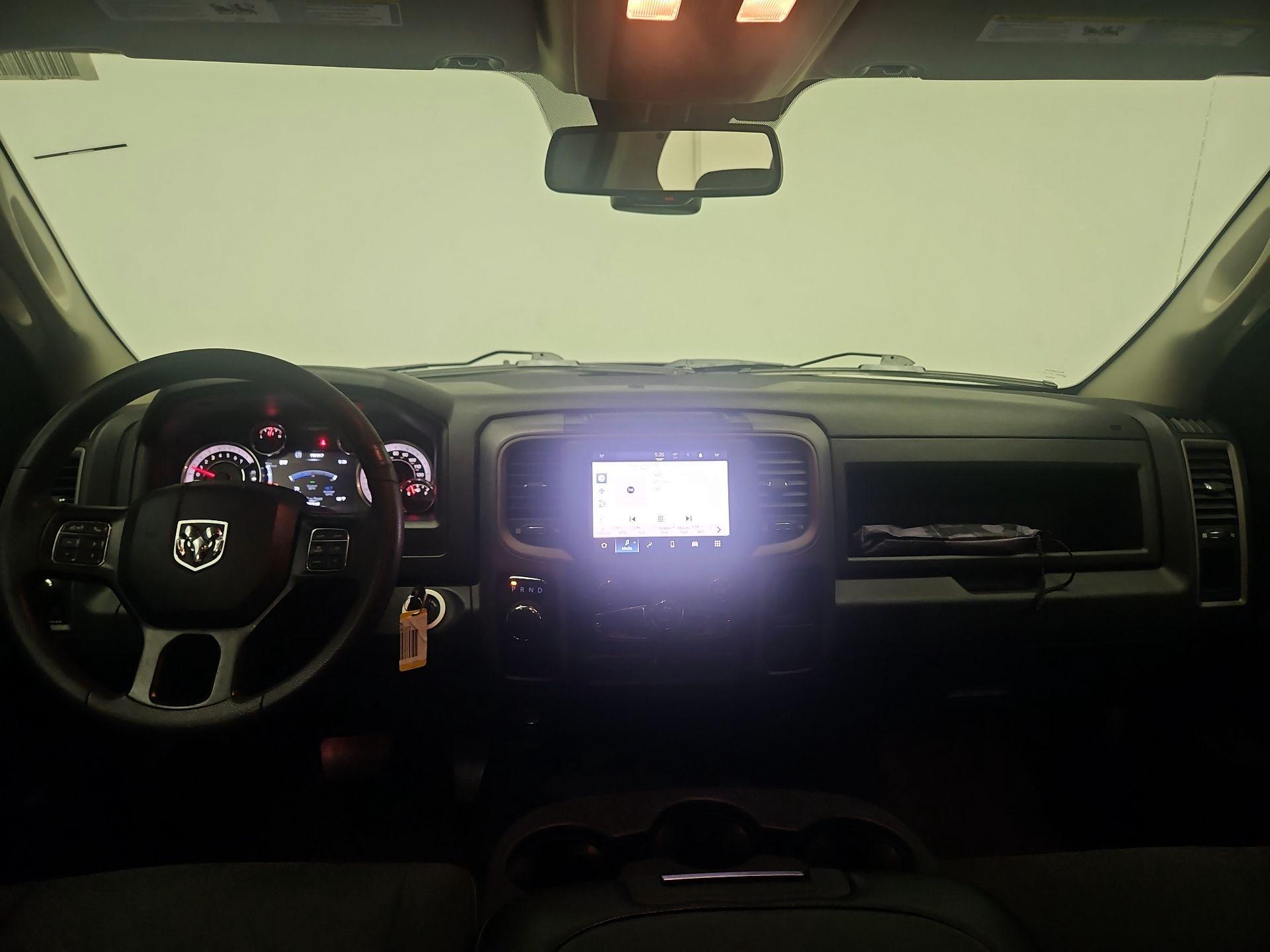 Thumbnail: 2022 RAM 1500 Classic - 9